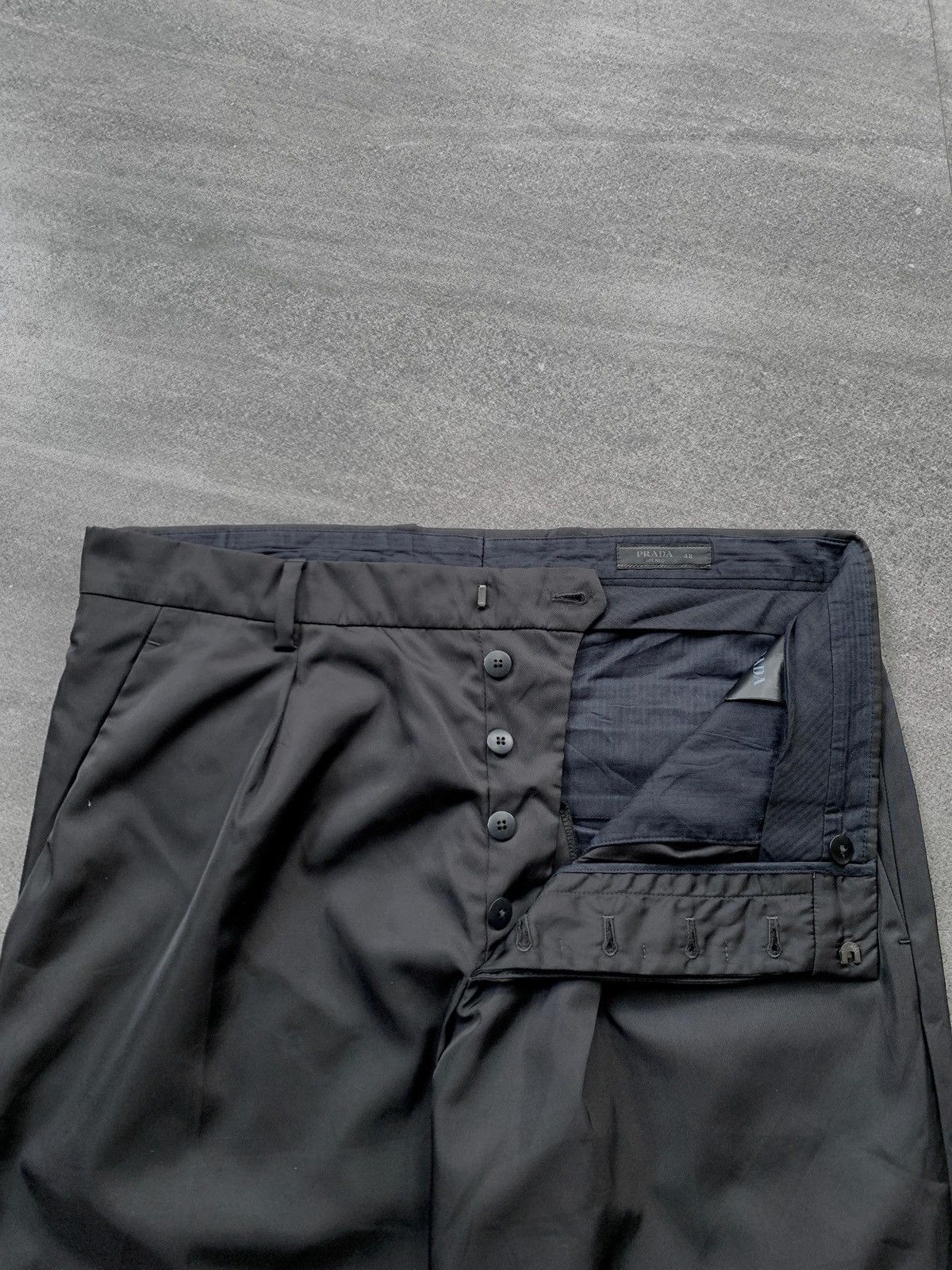 Prada FREE TAX! Garbardine Nylon Cropped Trousers Size US 32 / EU 48 - 4 Thumbnail