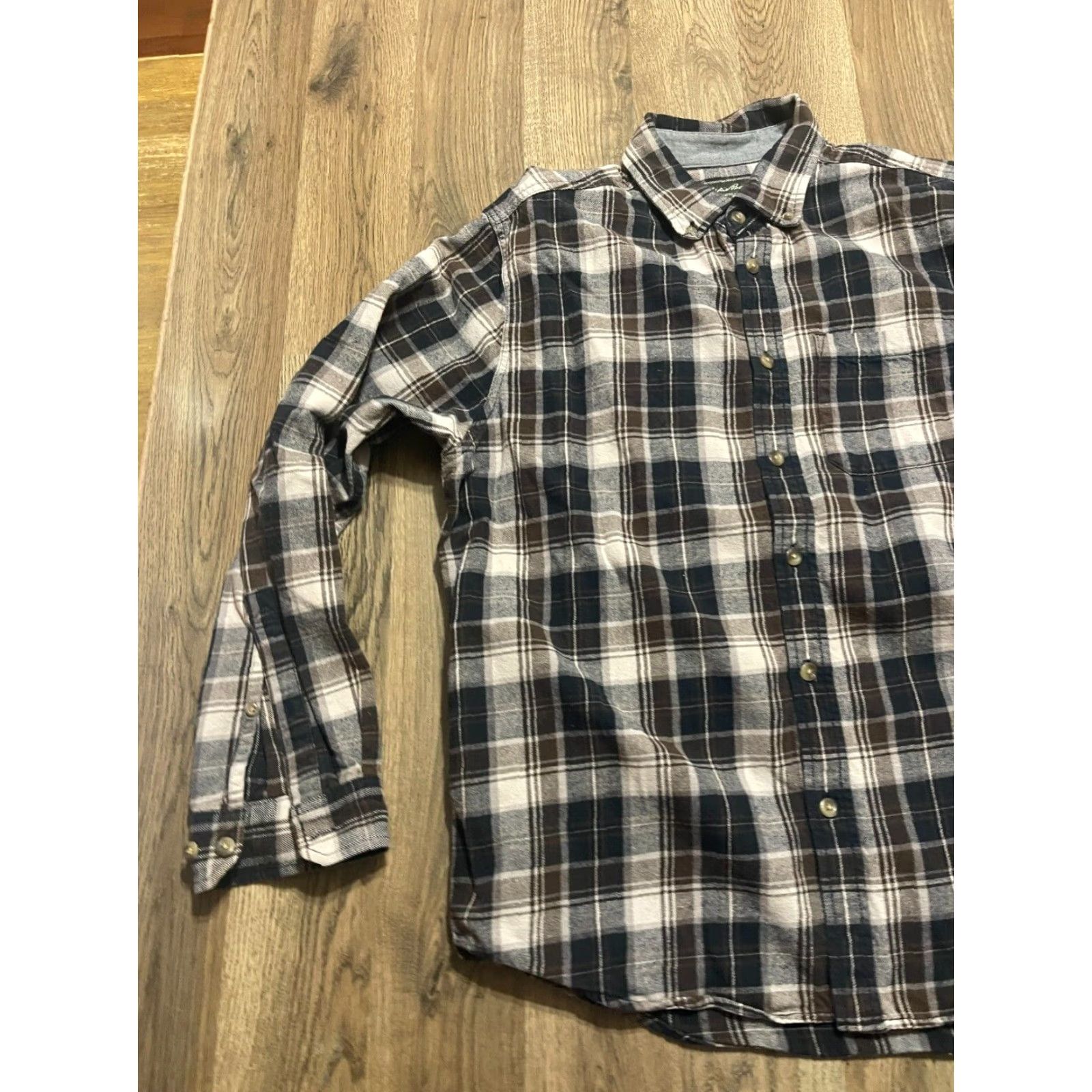 Eddie Bauer Eddie Bauer Shirt, Men’s Size Large, Plaid, Button-Down, Long Sleeve, Casual, Color Brown, Black White, Button Up, Fall Spring Summer, Regular, Mens Size US L / EU 52-54 / 3 - 3 Thumbnail