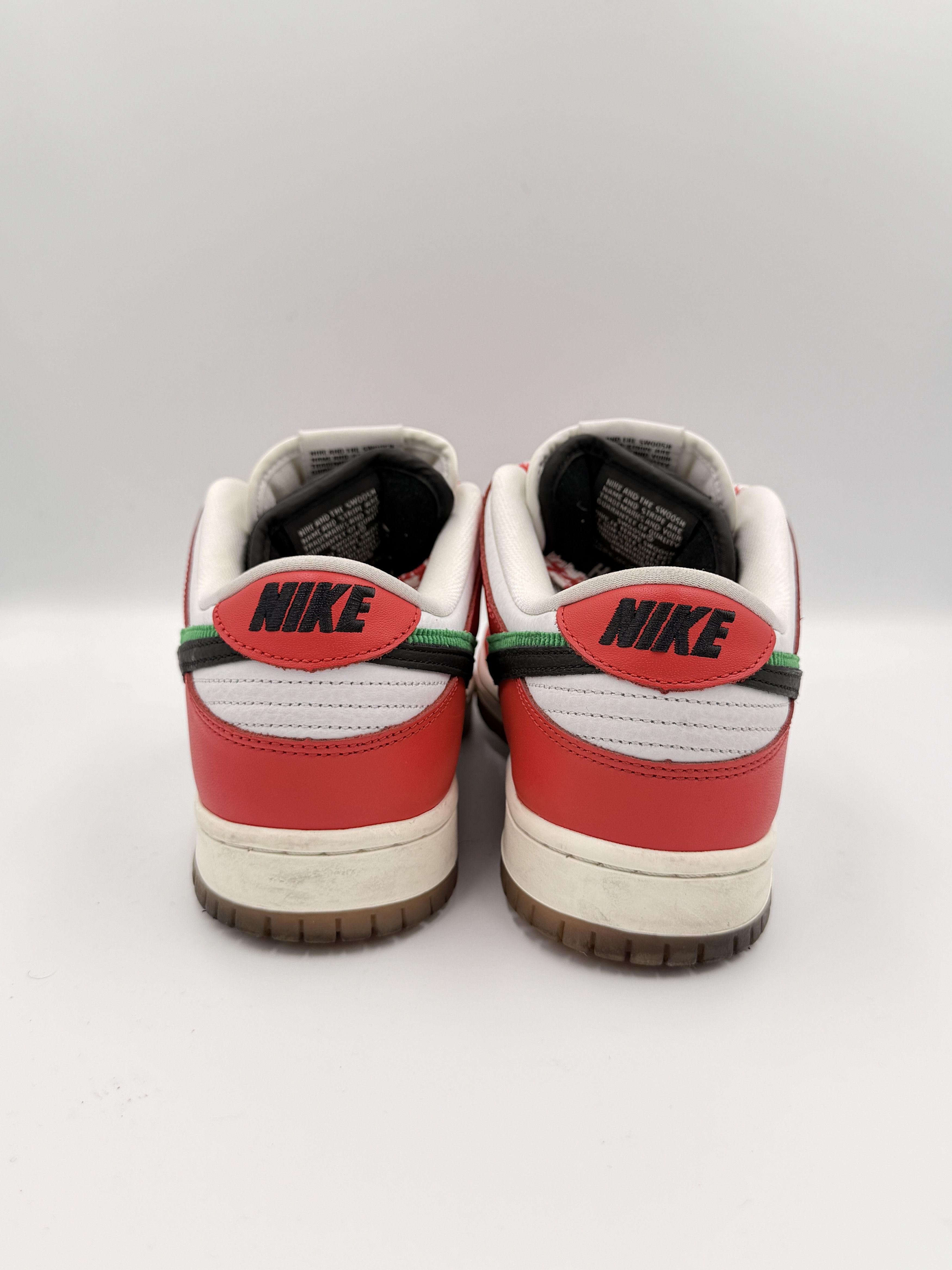 Frame Frame Skate Nike SB Dunk Low Habibi Red Black Size US 9 / EU 42 - 3 Thumbnail