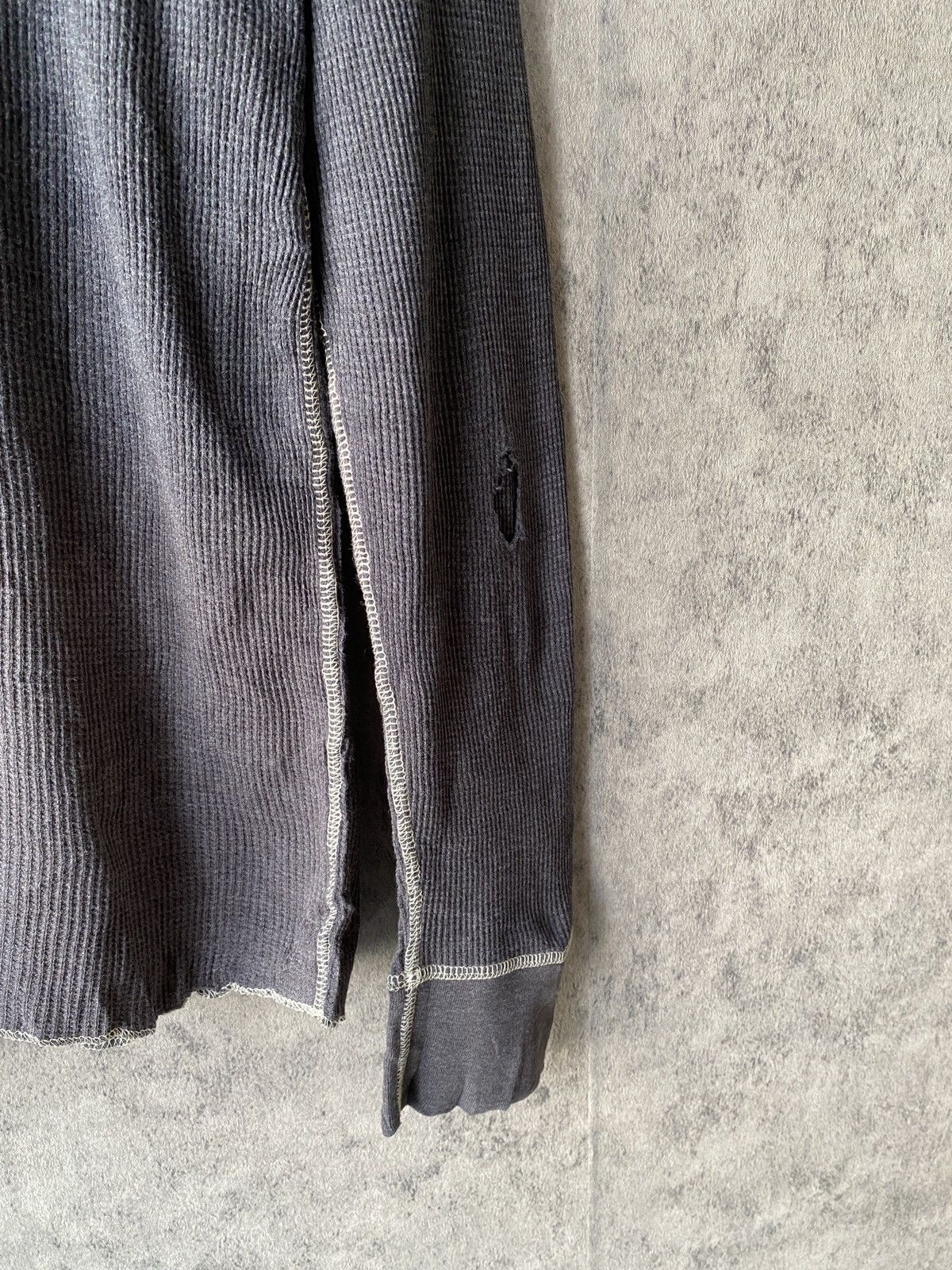 Polo Ralph Lauren Polo Ralph Lauren Distressed Faded Long Sleeve Thermal Shirt Size US M / EU 48-50 / 2 - 11 Thumbnail