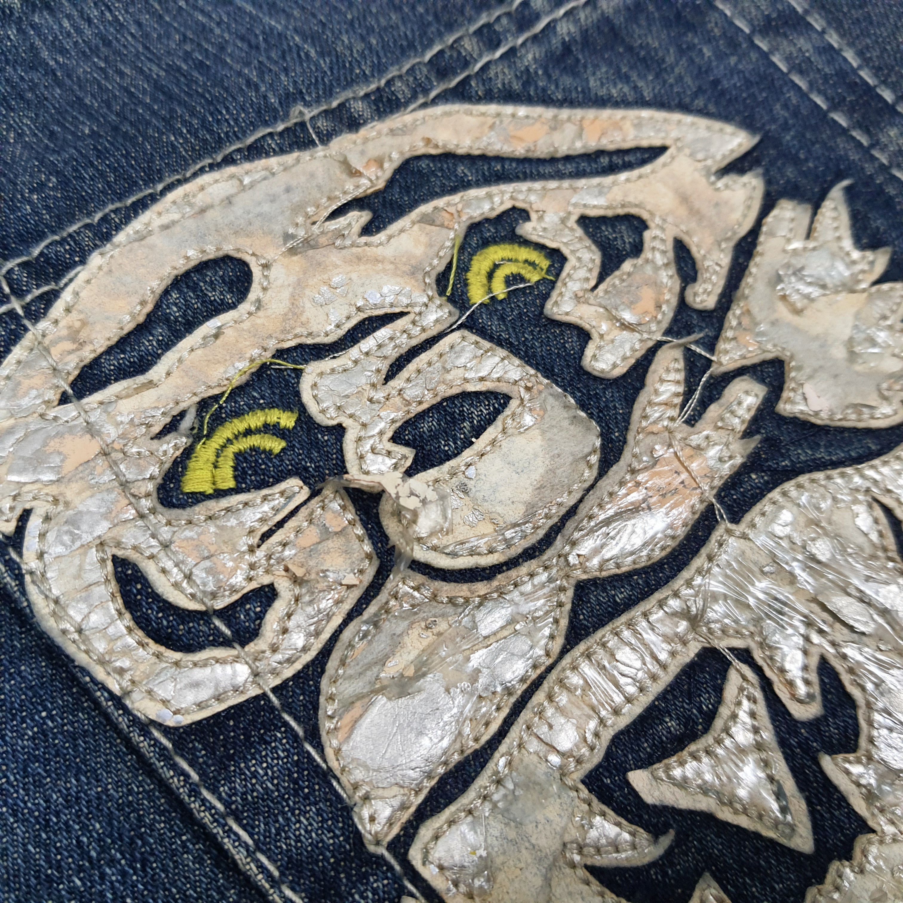 Ed Hardy Vintage Ed Hardy Christian Audigier Custom Logo Jeans C272N1 Size US 31 - 8 Thumbnail