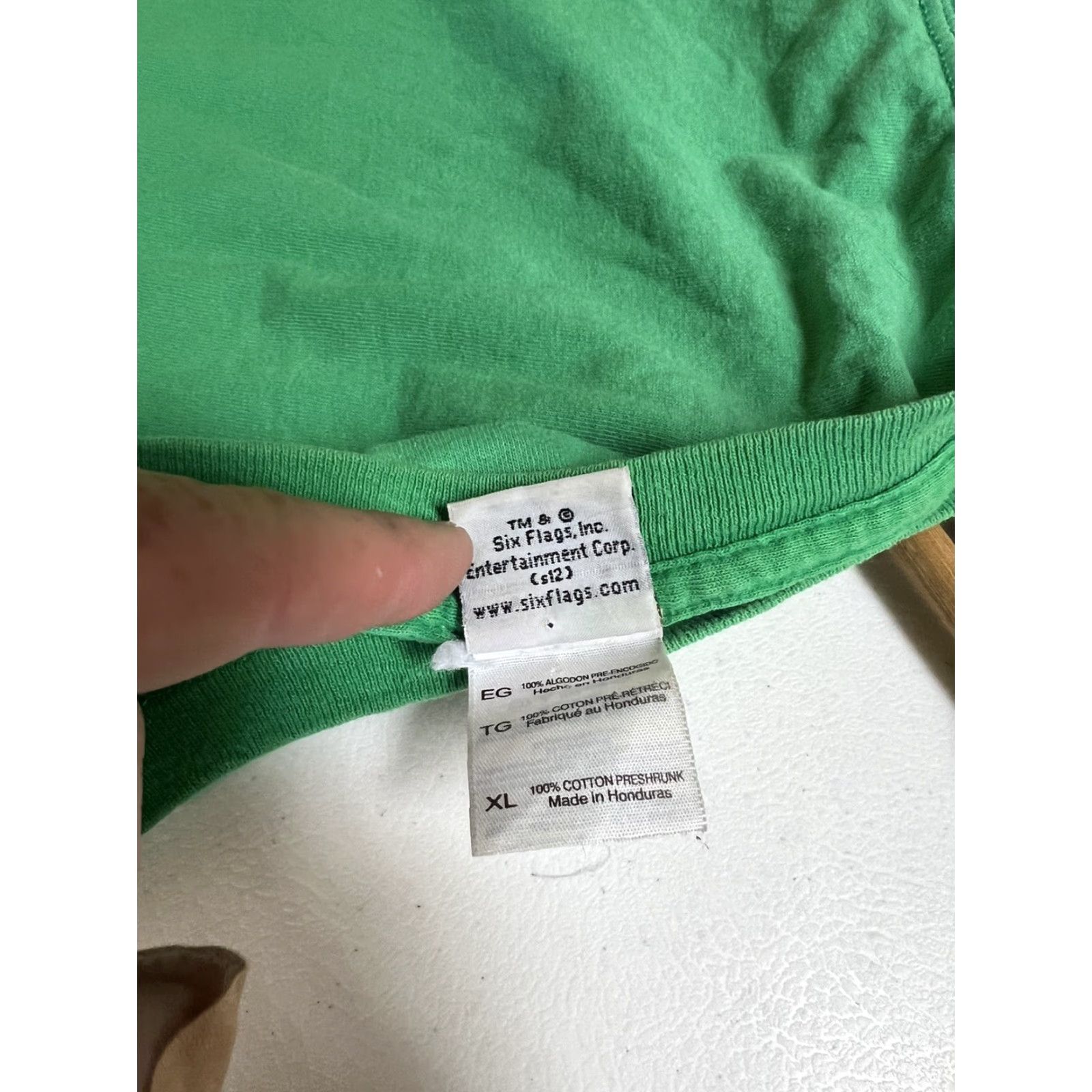 Vintage VINTAGE Six Flags Comet Rollercoaster Woody T-shirt Green Short Sleeve Mens XL Crew Neck Shirt Mens Green 80s 90s Theme Flag Size US XL / EU 56 / 4 - 4 Thumbnail