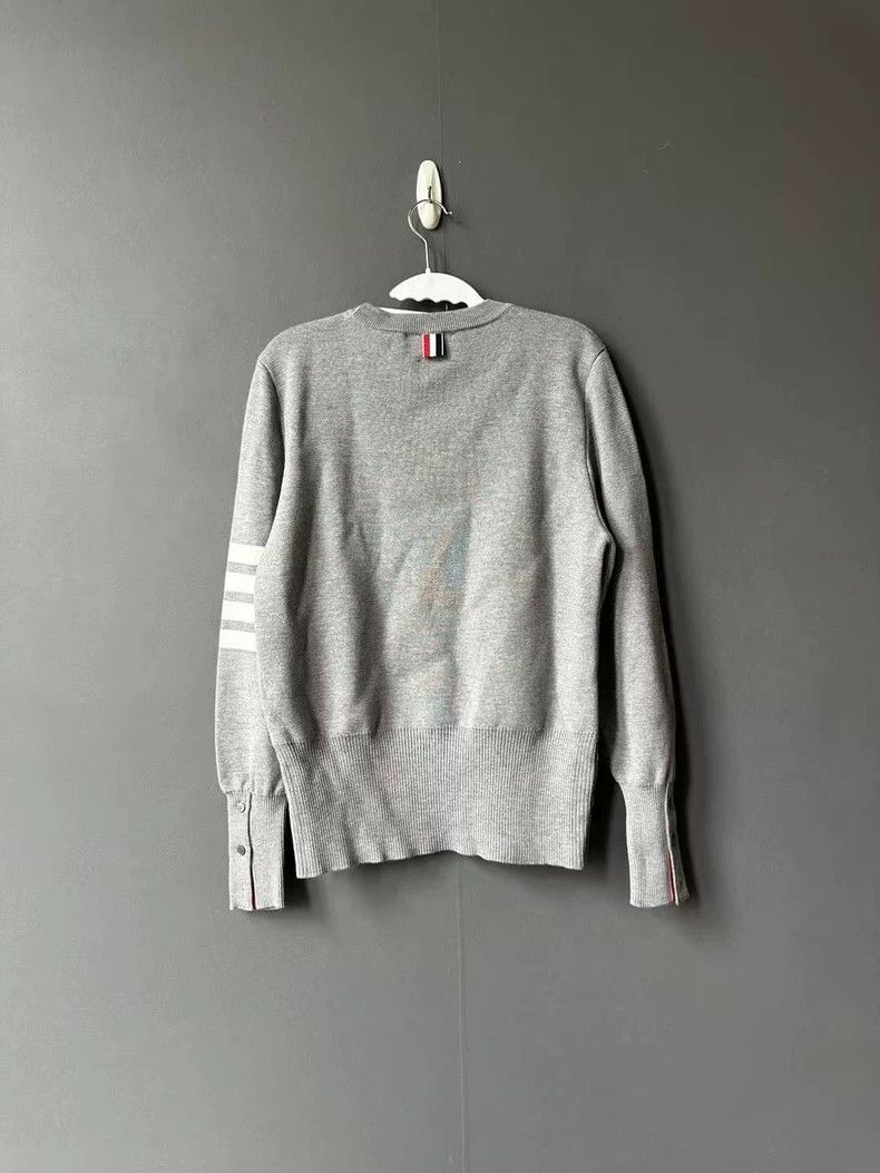 Thom Browne Thom Browne Grey sweater Size US L / EU 52-54 / 3 - 2 Thumbnail