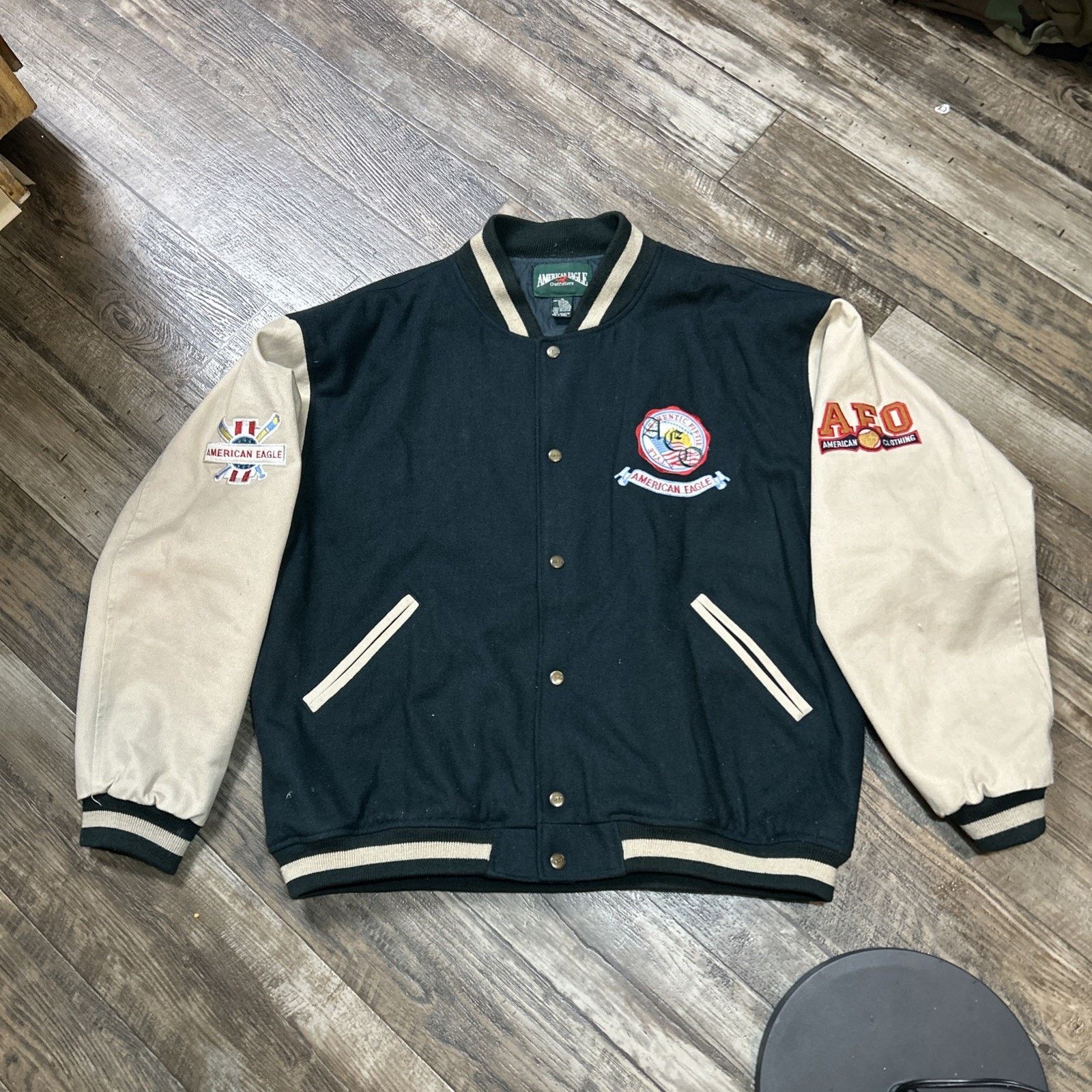 American Eagle Outfitters American Eagle USA Varsity Jacket XL Wool Cream Leather Size US XL / EU 56 / 4 - 1 Thumbnail