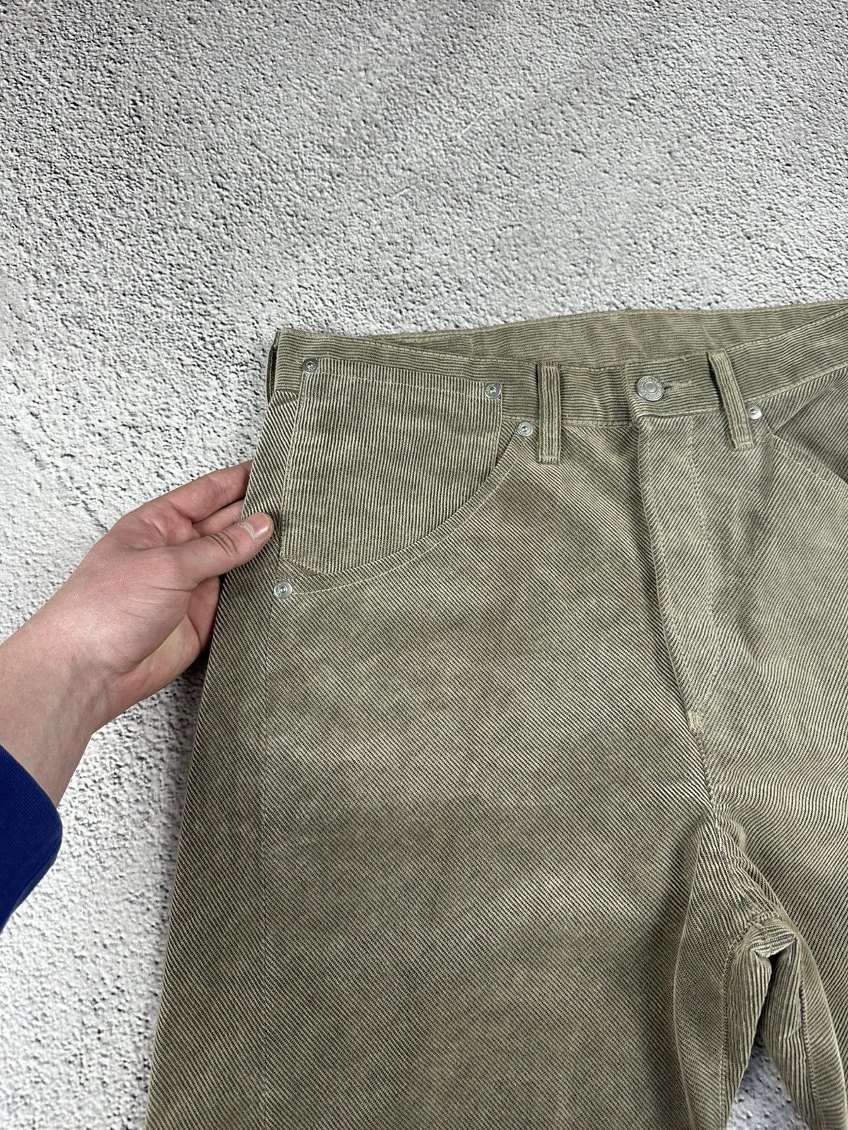 Levi's × Levi's Vintage Clothing × Vintage Vintage Levi’s Corduroy Velvet Pants Y2K Old Money Style Size 28" / US 6 / IT 42 - 9 Thumbnail
