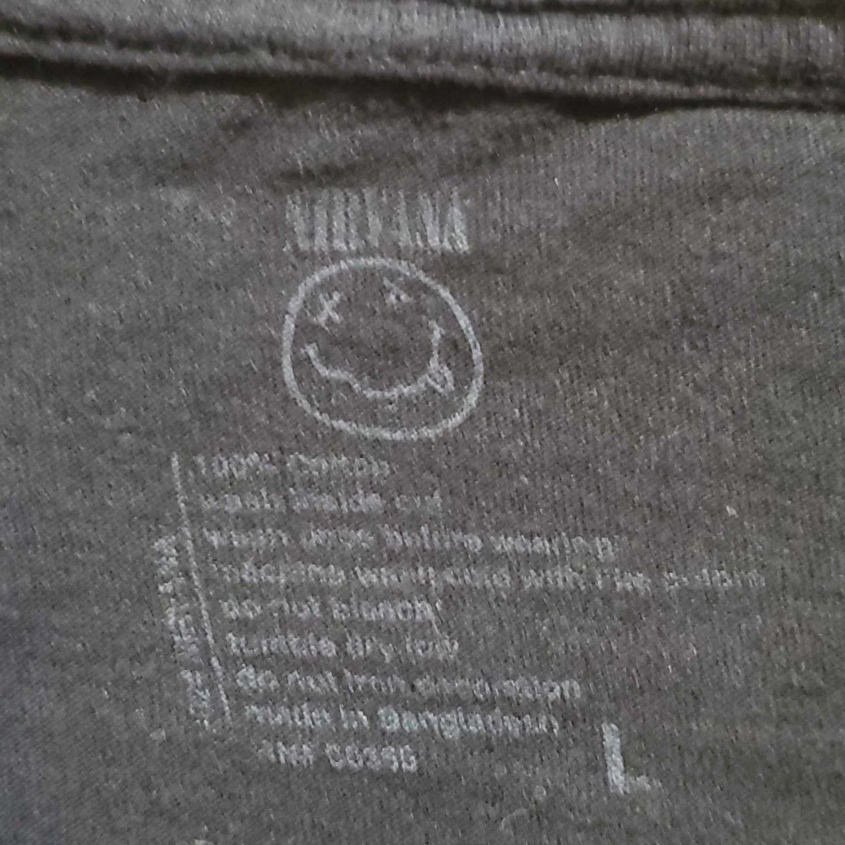 Vintage Nirvana T Shirt Mens L Rare Graphic Band Tee Y2K Grunge 90’s Size US L / EU 52-54 / 3 - 3 Thumbnail