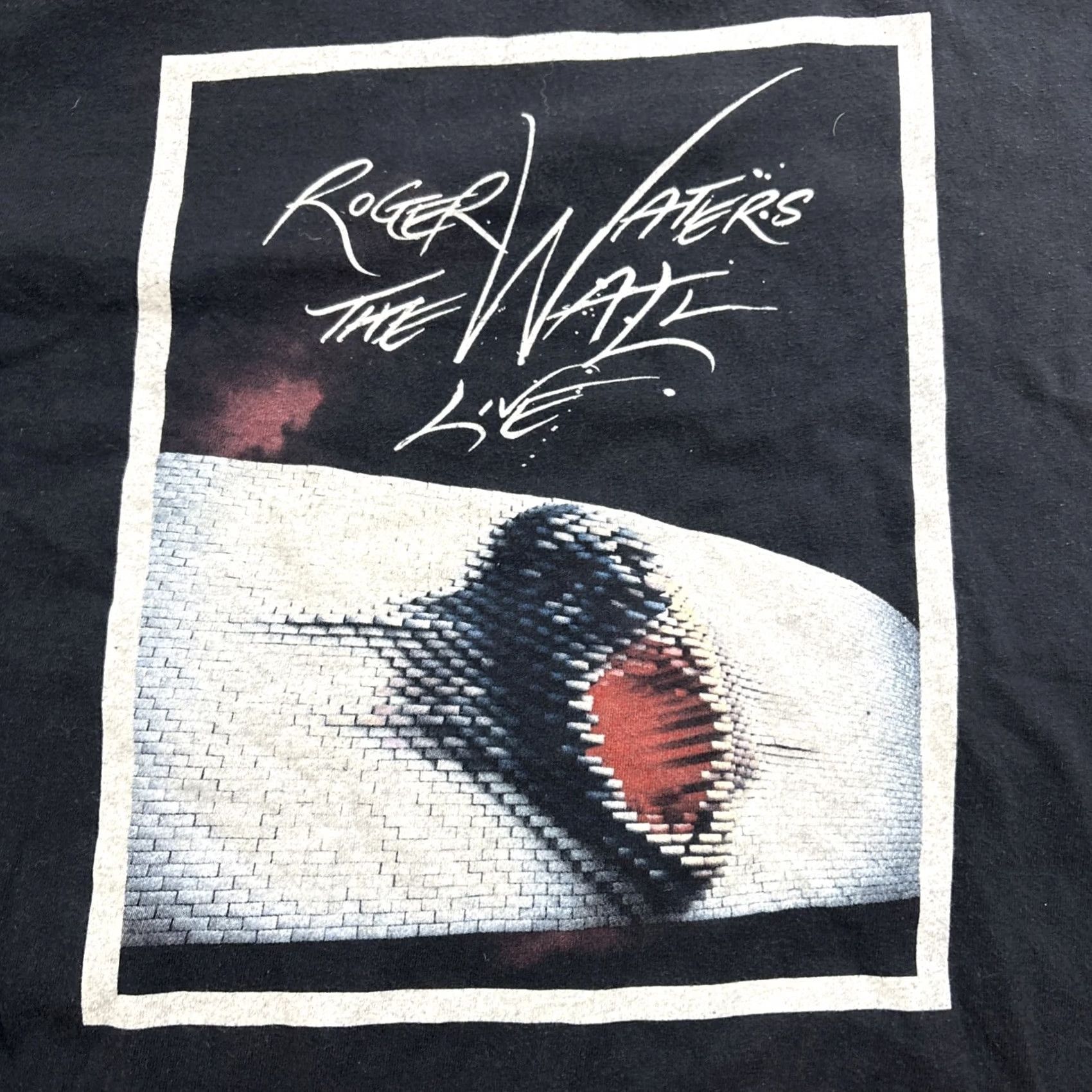 Vintage Roger Waters The Wall Live Concert Tour 2010 Band T Shirt Mens Medium Black Alstyle Size M Regular Shirt Band Mens Size M Black Size US M / EU 48-50 / 2 - 2 Thumbnail
