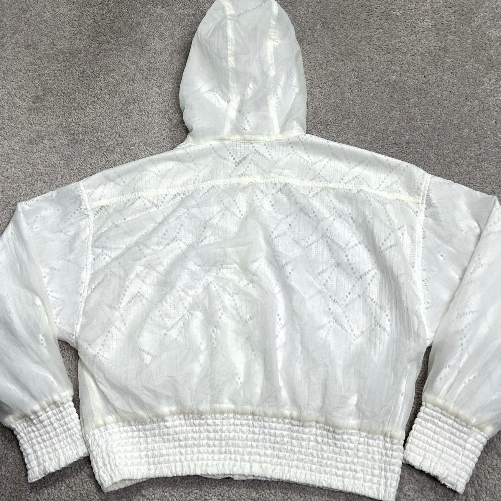 Free People VINTAGE? No. FP Free People Movement White Jacket XS Eyelet Sheer Crop Windbreaker Hoodie NWT Size XS / US 0-2 / IT 36-38 - 7 Thumbnail