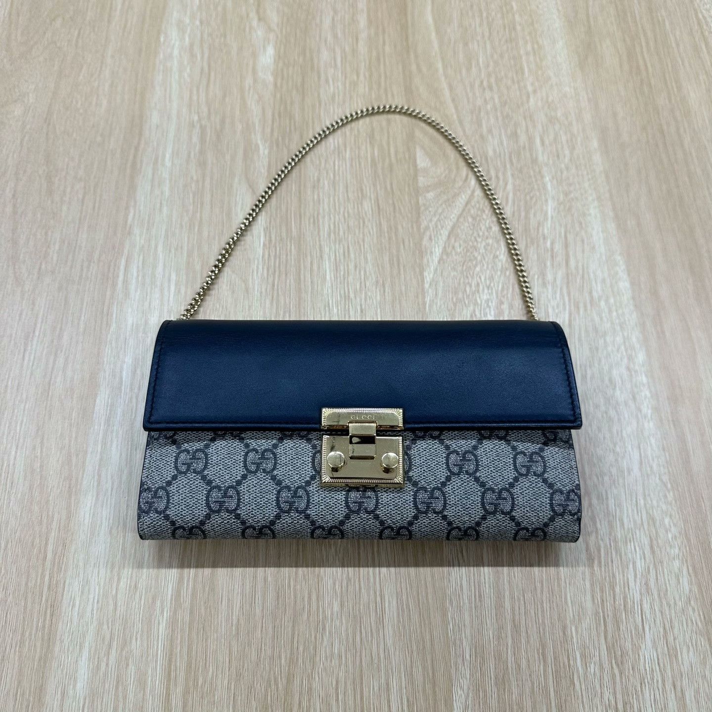 Gucci Gucci Retro Gold Shoulder Bag S Women Size ONE SIZE - 1 Thumbnail