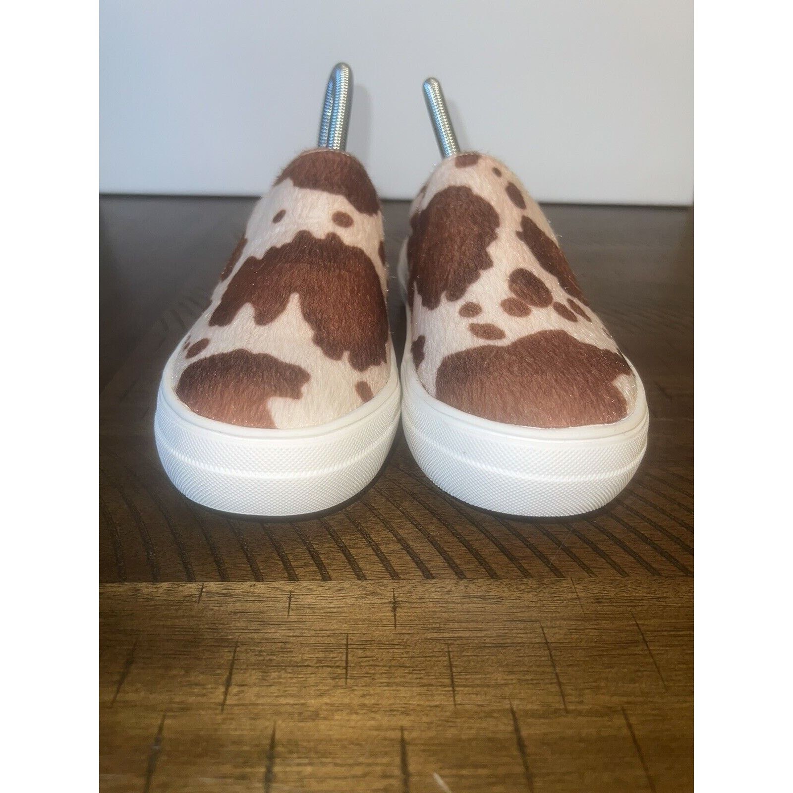 Matisse Matisse Women's Molly Sneakers Size 6 Cow Print Shoes Brown Size US 6 / IT 36 - 7 Thumbnail