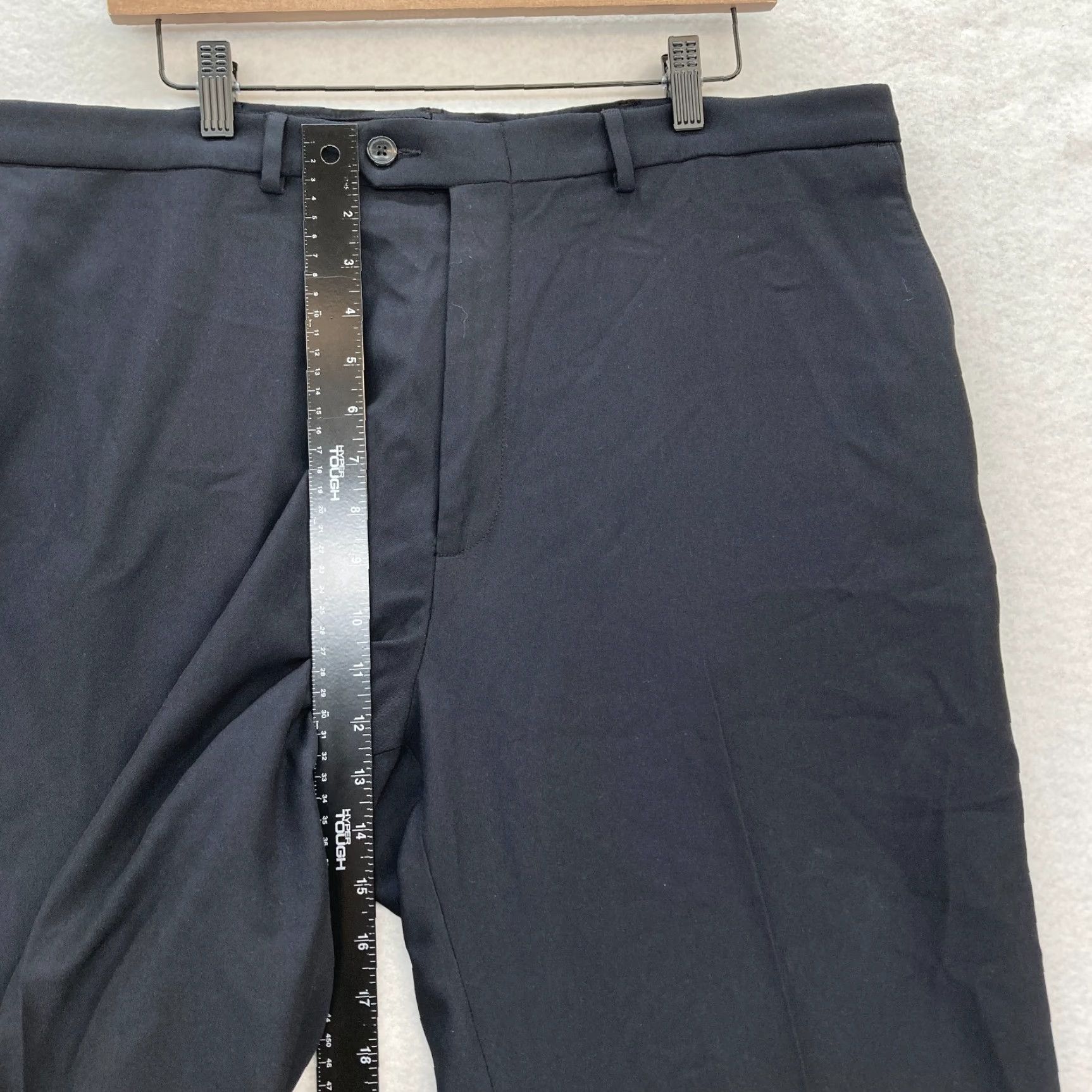 Haggar Haggar Essentials Dress Pants Mens 38x30 Black Microfiber Relaxed Straight NWT Size US 38 / EU 54 - 6 Thumbnail
