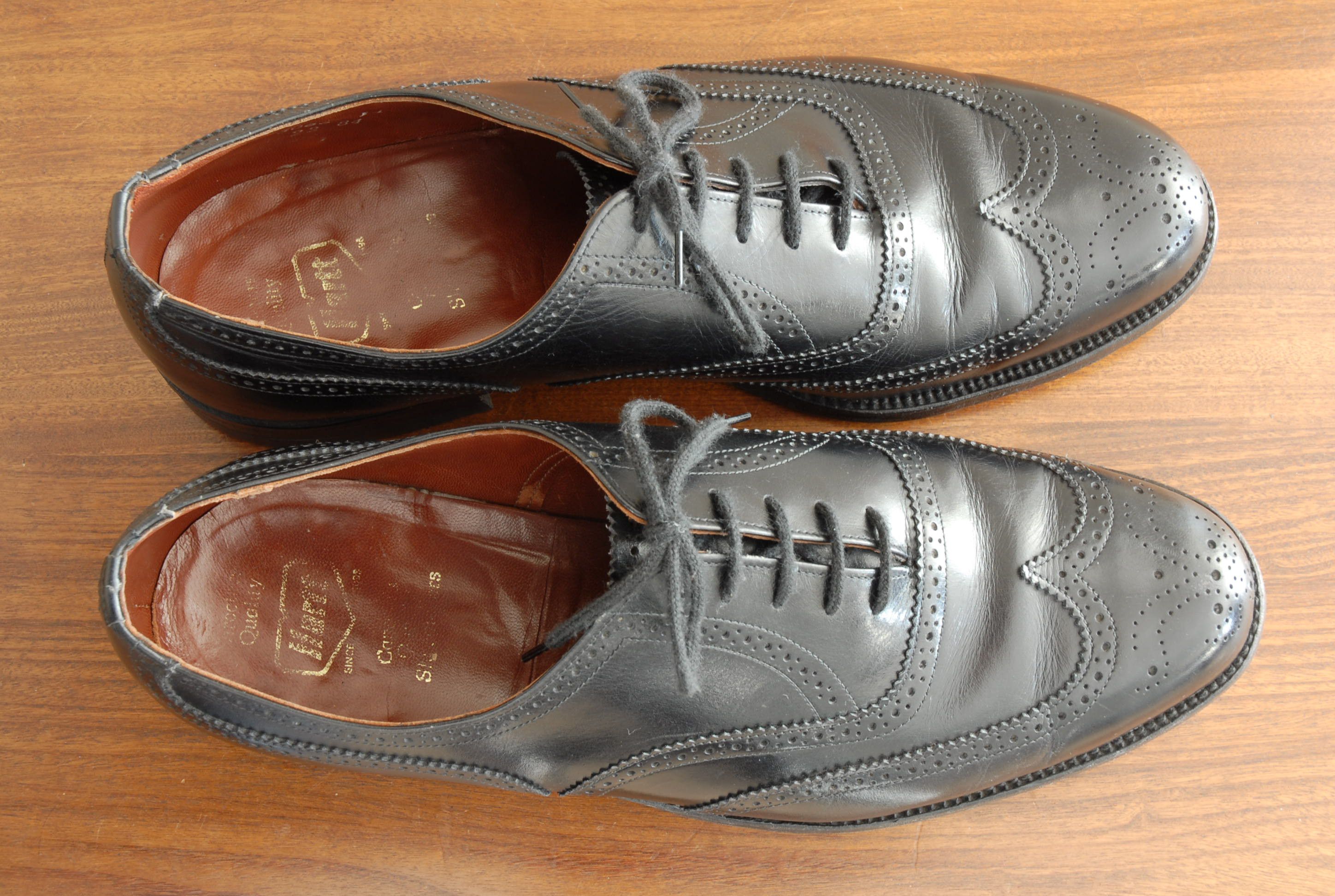 Vintage Extra-Wide Hartt Oxford wingtips Size US 11 / EU 44 - 9 Thumbnail