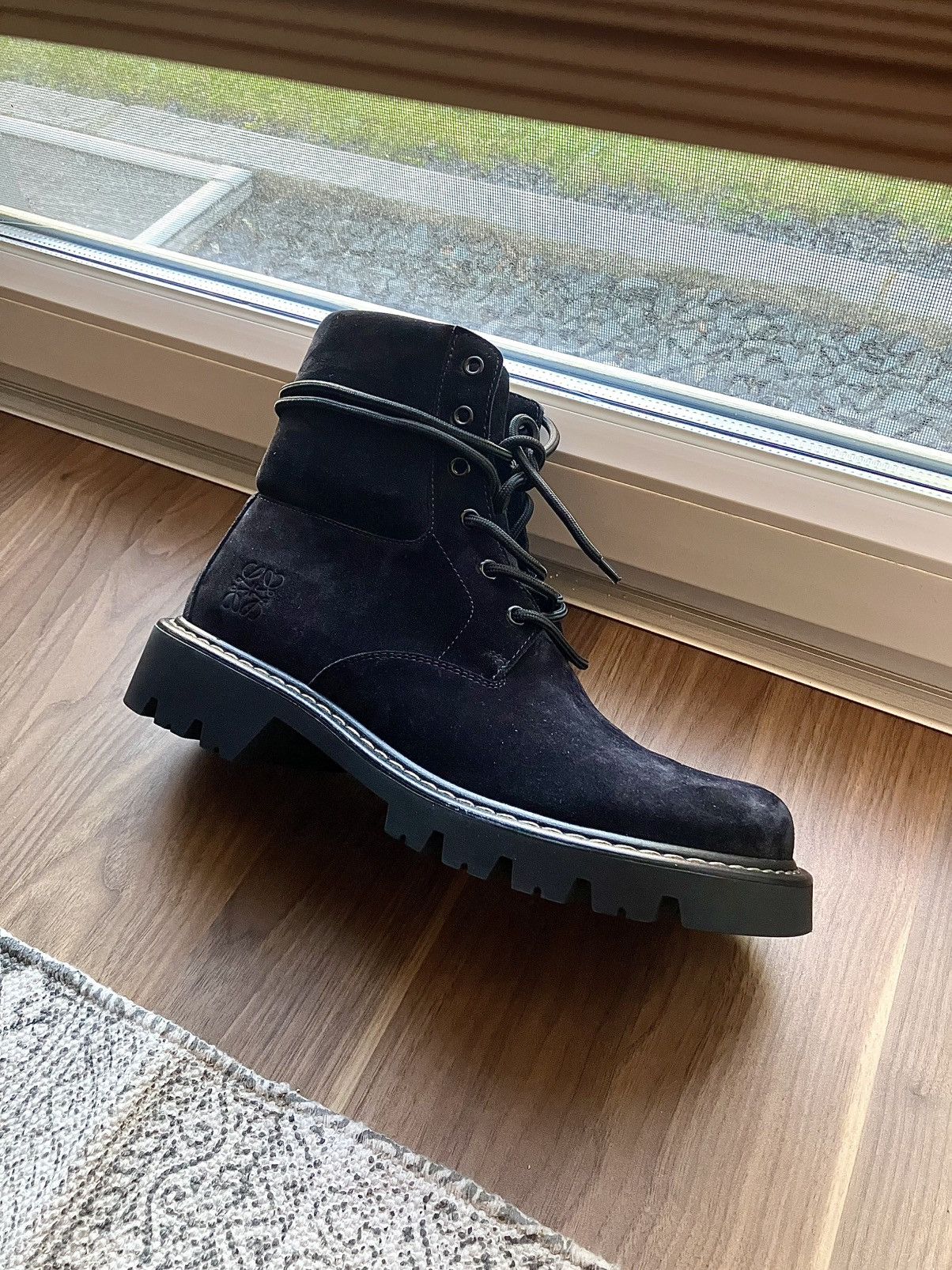 Loewe Loewe: Sierra combat ankle boot in suede Black Size US 11 / EU 44 - 2 Thumbnail