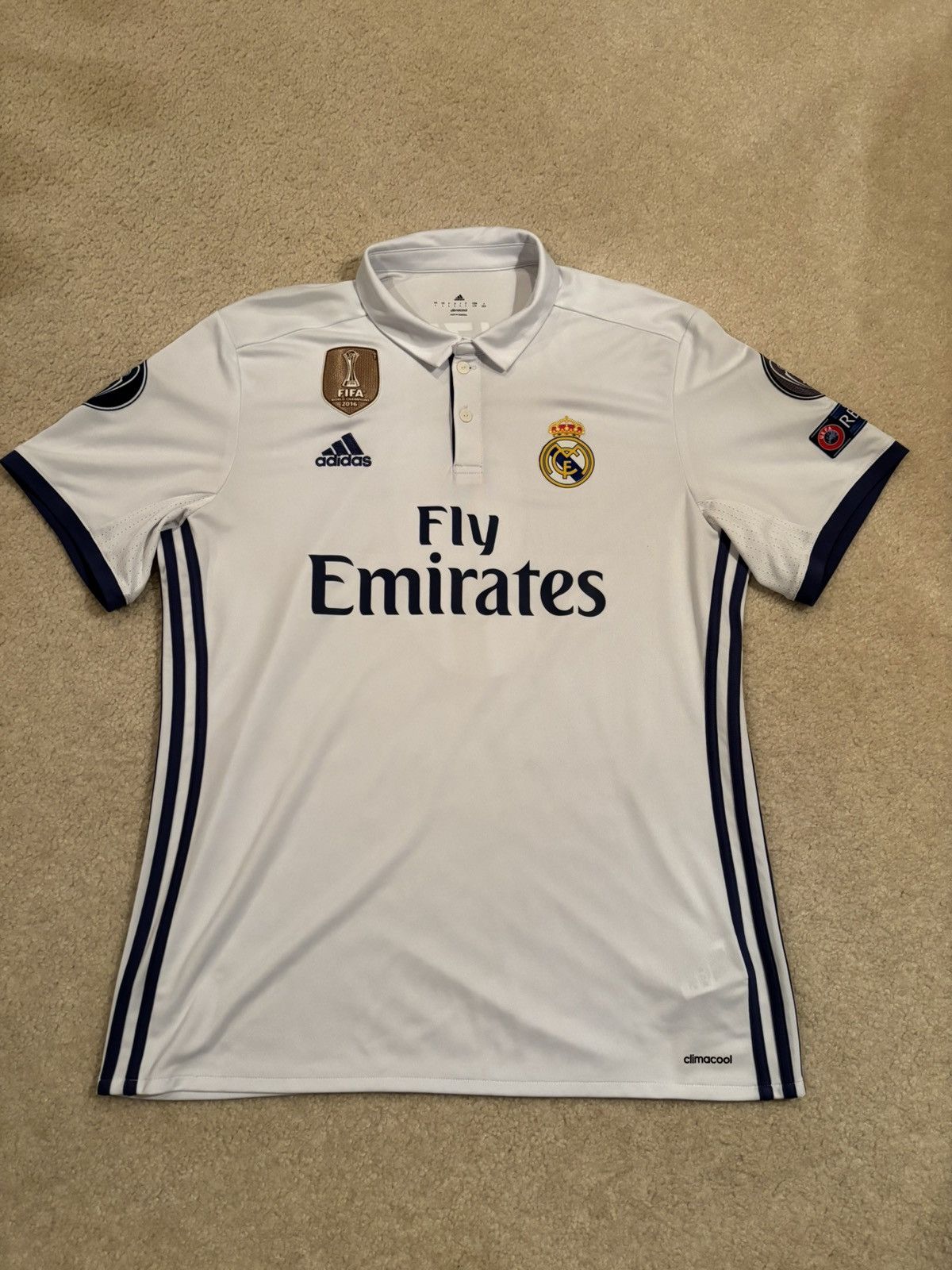 Adidas Real Madrid 2016/17 Benzema Home Jersey Size US L / EU 52-54 / 3 - 1 Thumbnail