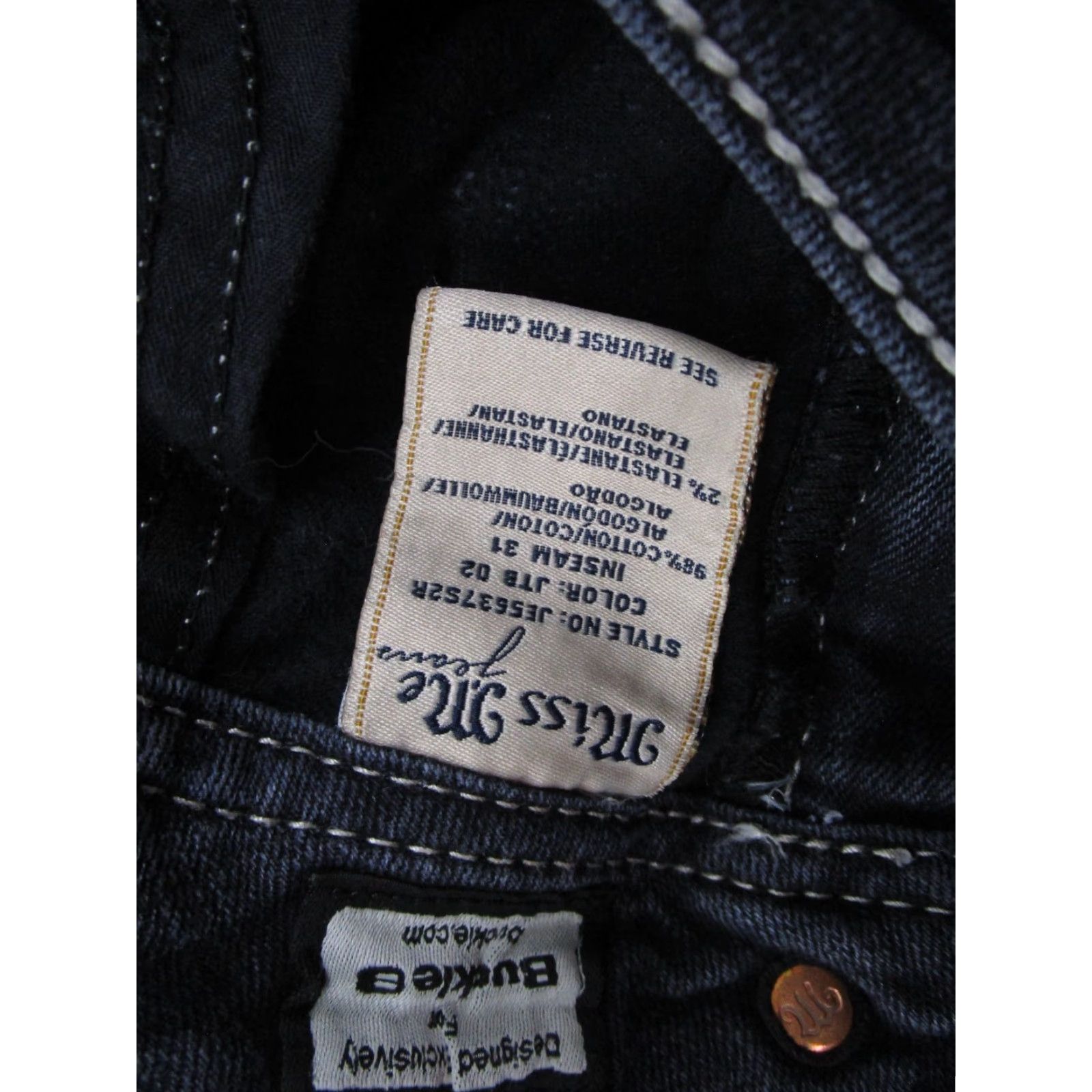 Miss Me Miss Me Jeans Dark Wash Stretch Denim Skinny Women's Size 27 Embroidered Y2K Plain Blue 5-Pocket Design Size 27" / US 4 / IT 40 - 6 Thumbnail