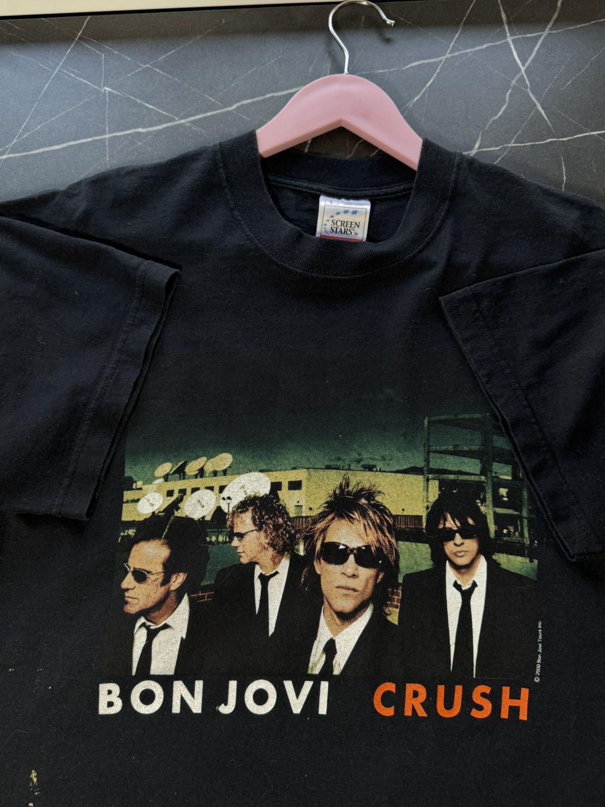 Bon Jovi Vintage 2000s Bon Jovi Crush Band T Shirt Size US L / EU 52-54 / 3 - 4 Thumbnail
