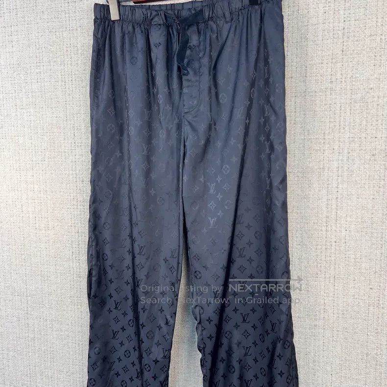 Louis Vuitton Louis Vuitton Monogram Jogging print elastic straight-leg Size US 40 / EU 56 - 3 Thumbnail