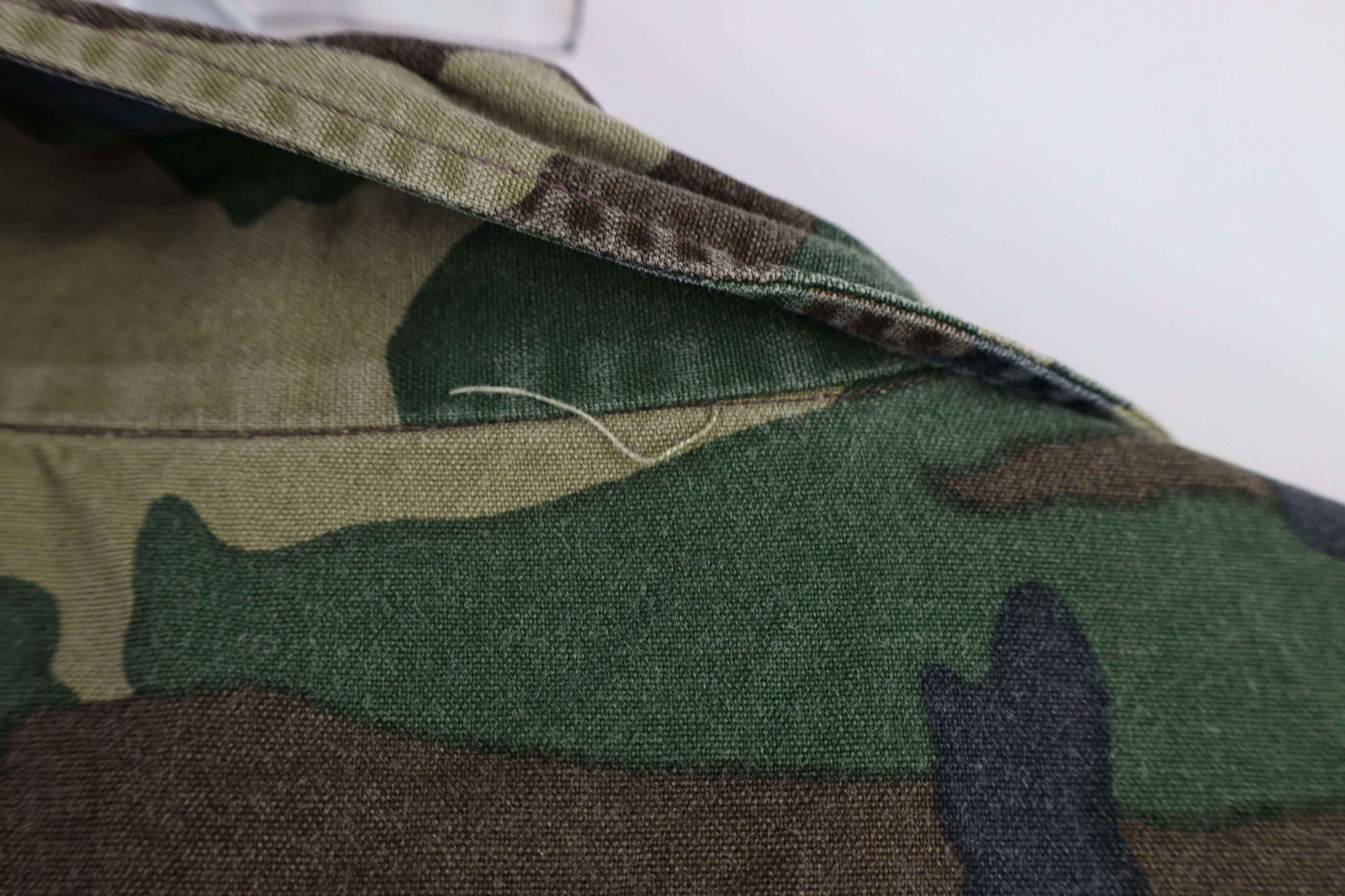 Vintage Vintage 90s Streetwear Camouflage Button Shirt Jacket USA Size US M / EU 48-50 / 2 - 12 Thumbnail