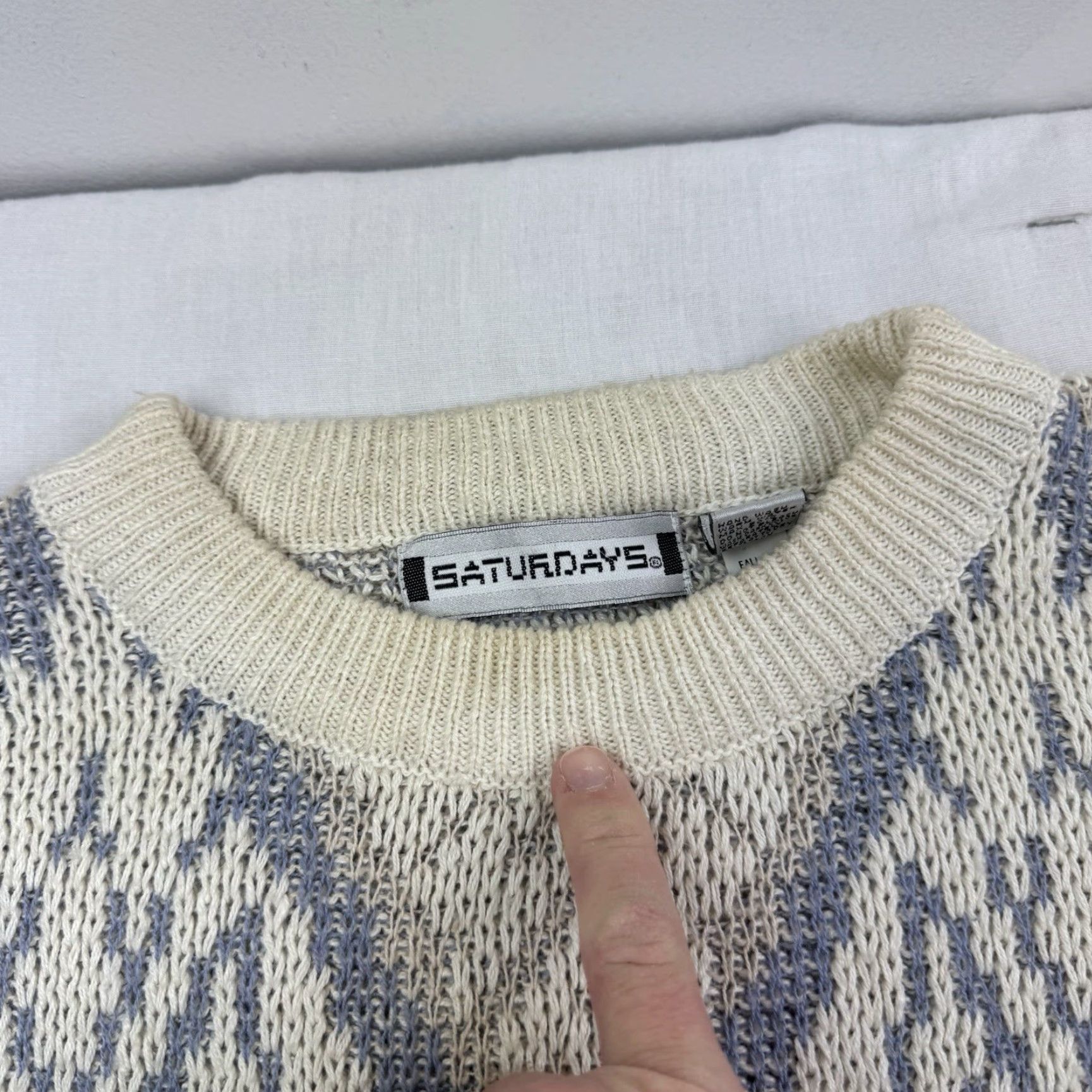 Saturdays NYC VINTAGE Saturdays Sweater Mens Pullover Adult Medium Ivory Cream Knit Geometric 90s Classic Crew Neck Long Sleeve Size US M / EU 48-50 / 2 - 5 Thumbnail