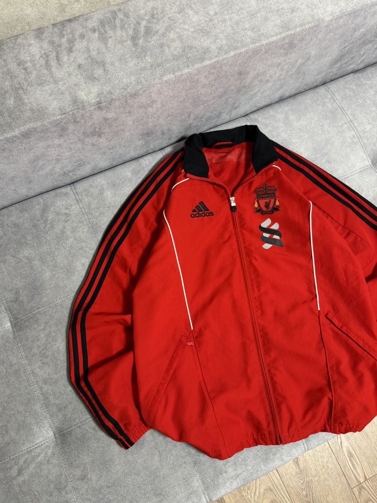 Adidas × Vintage Vintage Adidas Liverpool 2010 red jacket windbreaker Size US S / EU 44-46 / 1 - 5 Thumbnail