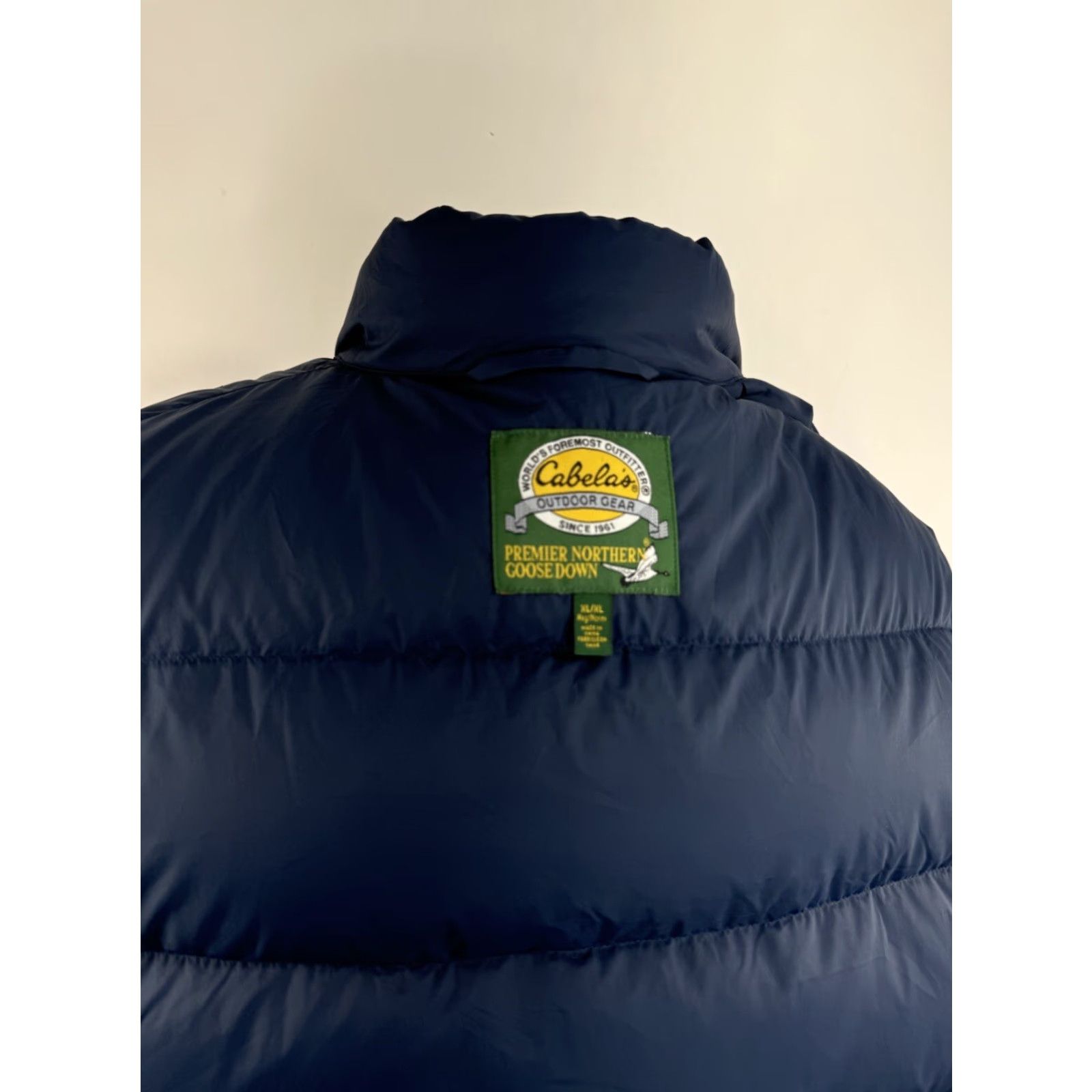Vintage CABELA'S PREMIER NORTHERN GOOSE DOWN Mens XL Hunting Puffer Vest EXCELLENT Blue XS? XX? Size US XL / EU 56 / 4 - 5 Thumbnail