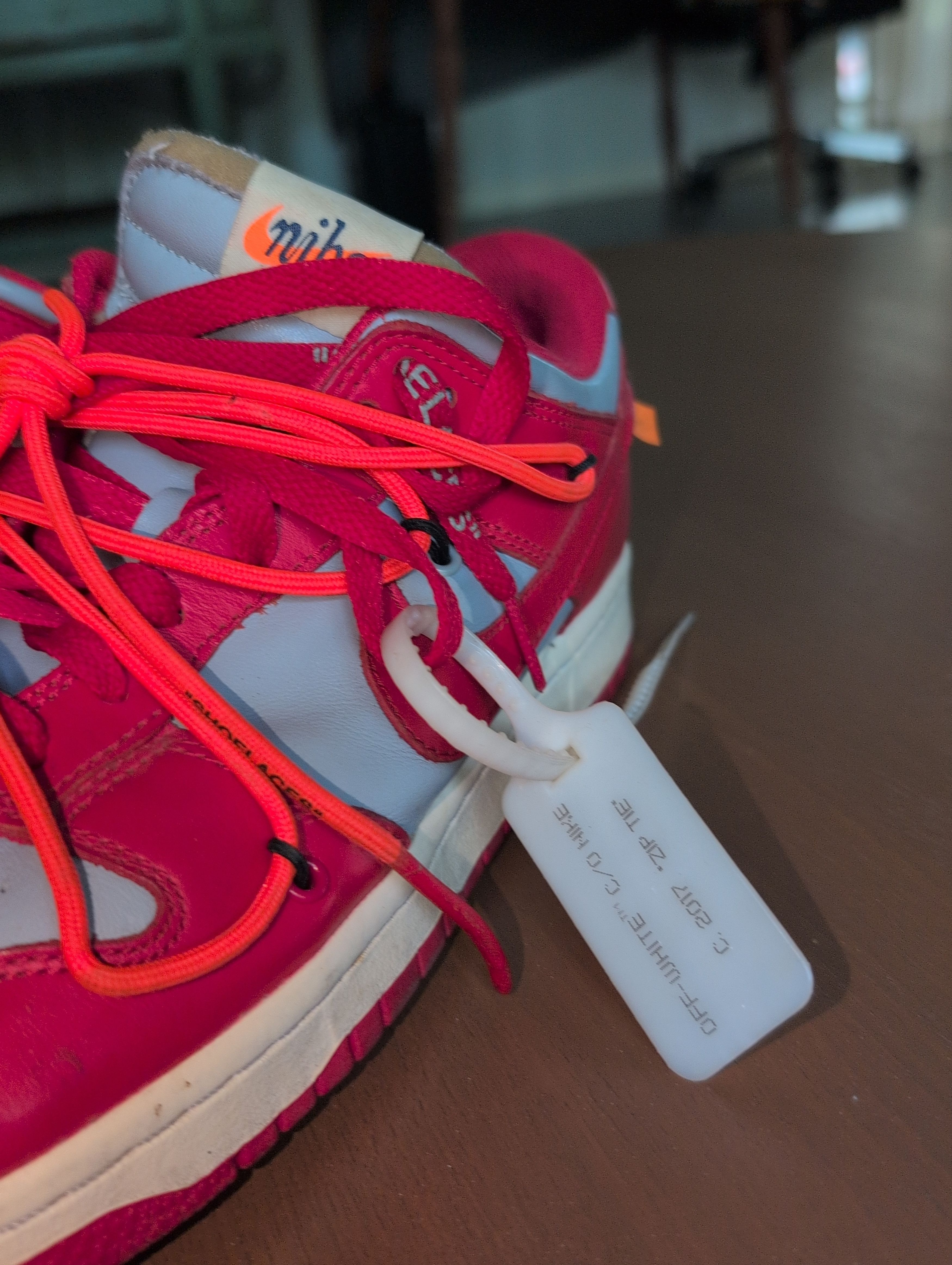 Nike × Off-White Nike Dunk Low Off-White University Red Size US 9.5 / EU 42-43 - 4 Thumbnail
