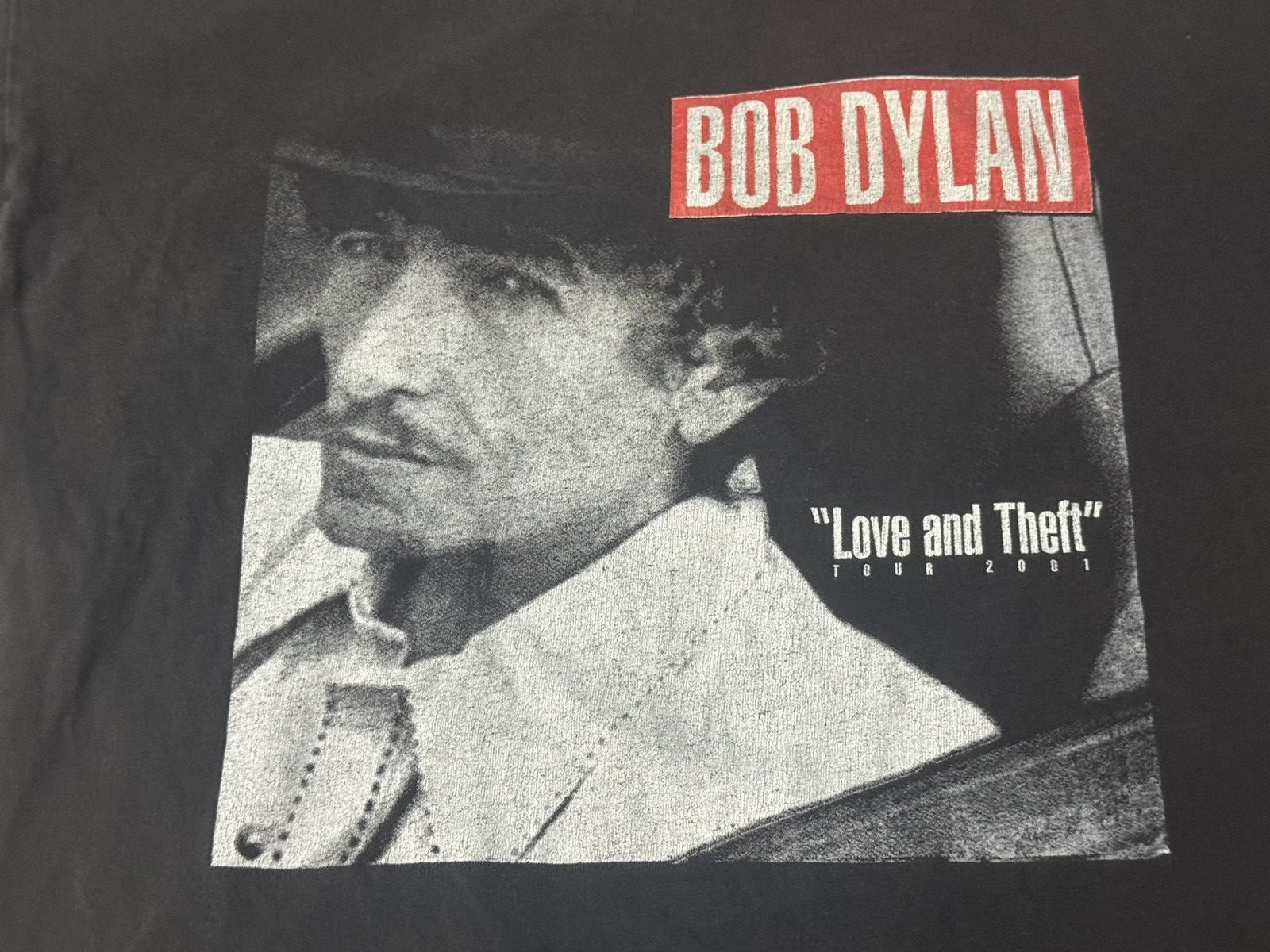 Vintage Vintage 00s Bob Dylan Love and Theft 2001 Tour T Shirt Size US L / EU 52-54 / 3 - 3 Thumbnail