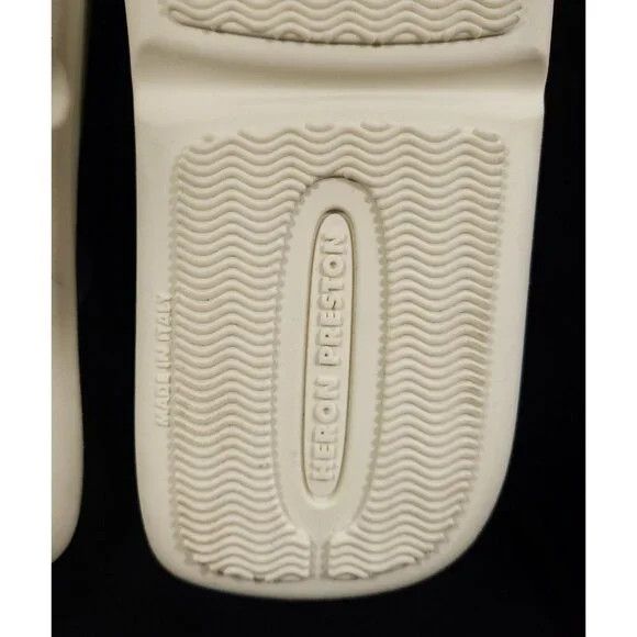 Heron Preston Heron Preston Eco Molded Slides Size 39 US 9 Women's Size US 9 / IT 39 - 10 Thumbnail