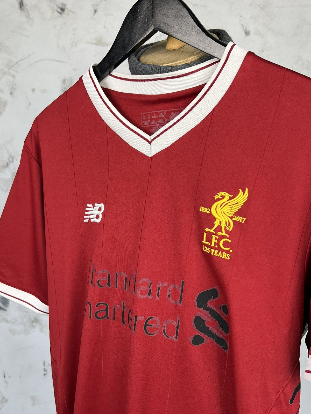 New Balance New Balance Liverpool Jersey Shirt Size M - L Size US L / EU 52-54 / 3 - 2 Thumbnail