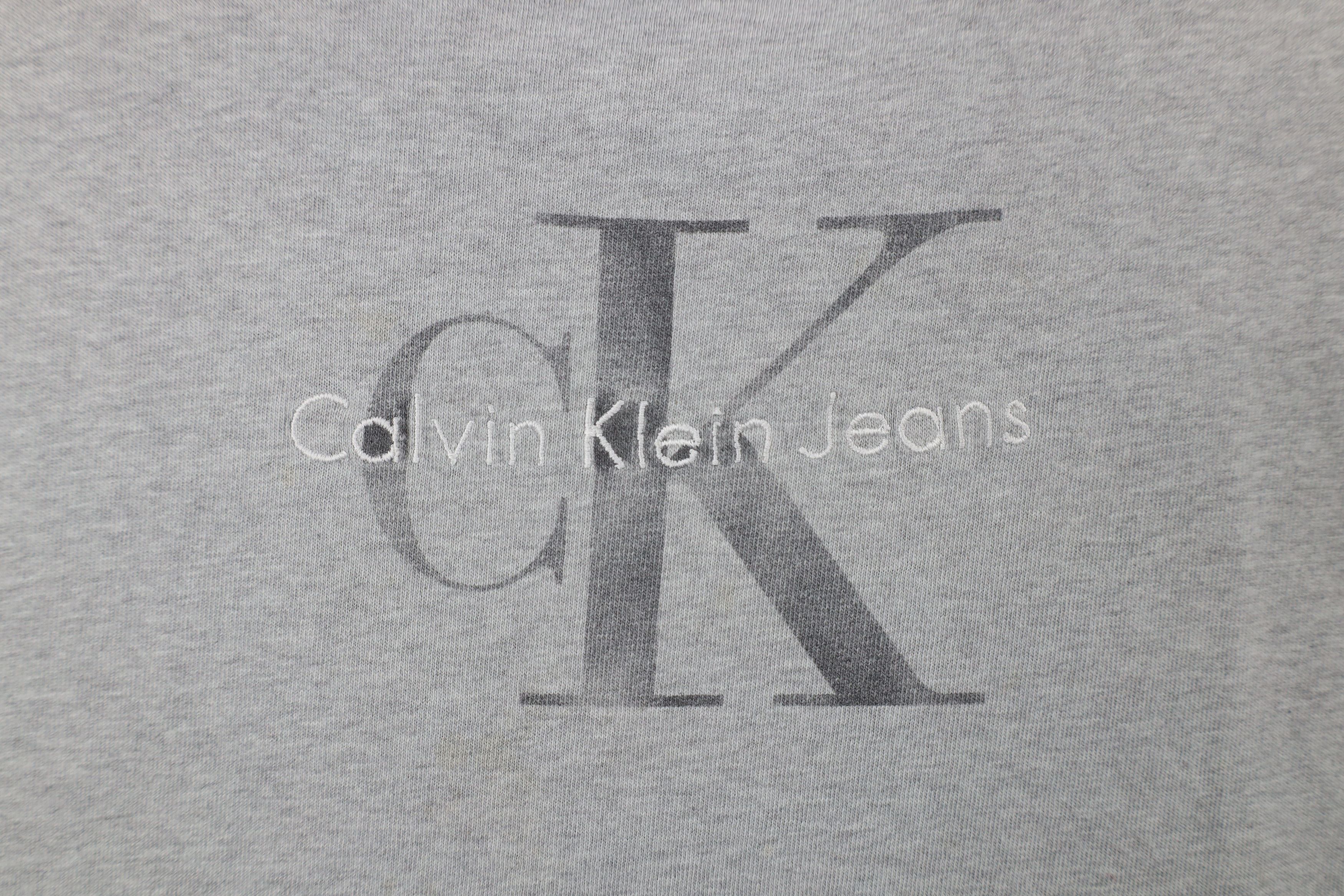 Calvin Klein × Vintage Vintage 90s Calvin Klein Spell Out Center Logo T-Shirt Gray Size US XL / EU 56 / 4 - 4 Thumbnail