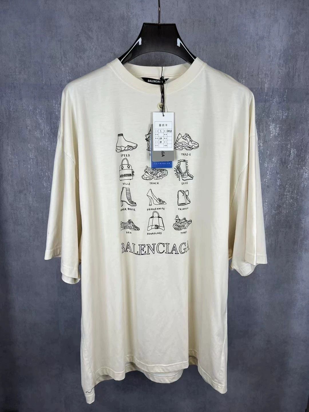 Balenciaga Balenciaga logo full logo short sleeved shirt Size US S / EU 44-46 / 1 - 1 Thumbnail
