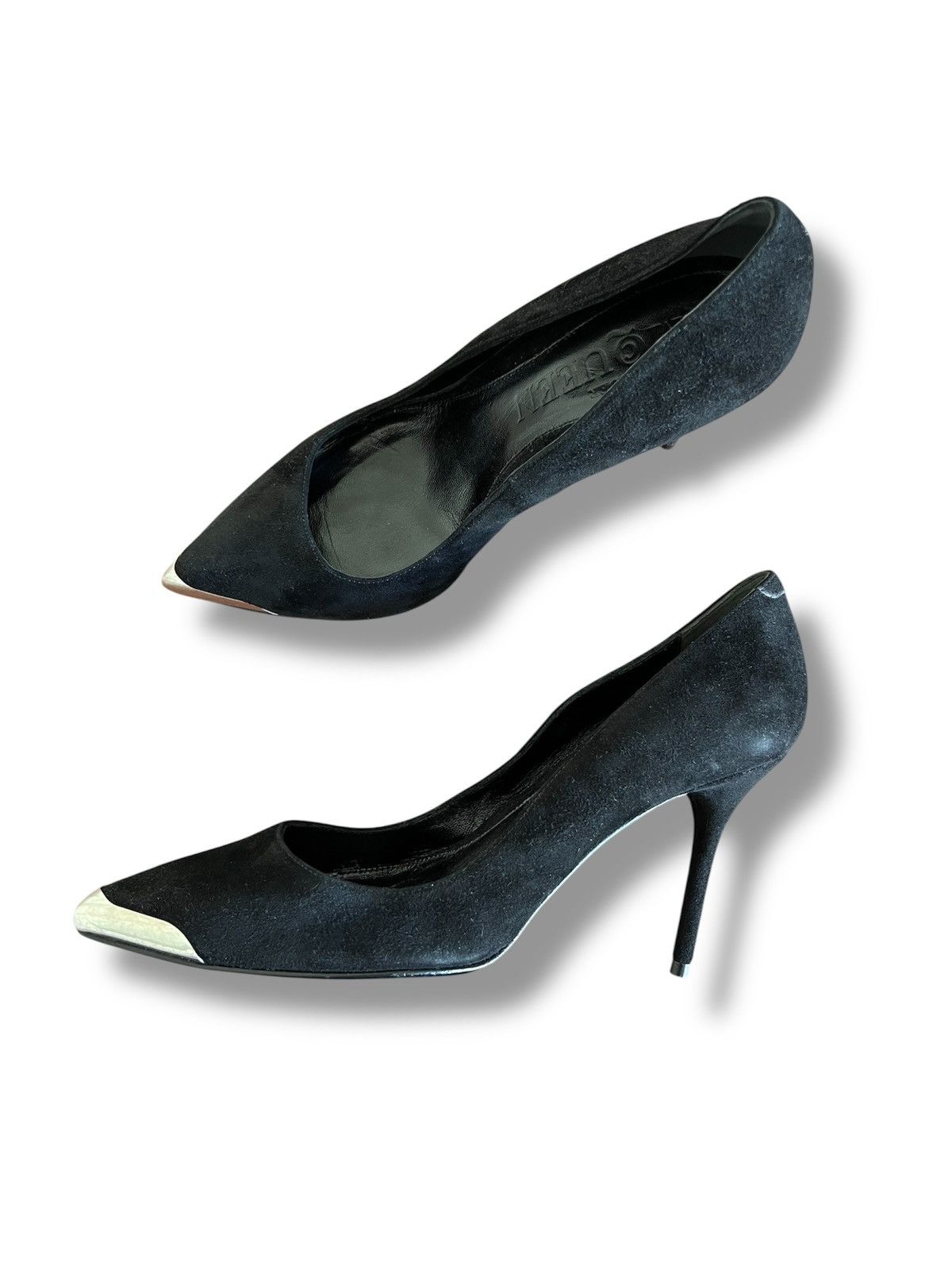 Alexander McQueen Alexander McQueen Silver-Capped Pumps in Black Suede Sz 36.5 Size US 6.5 / IT 36.5 - 1 Thumbnail