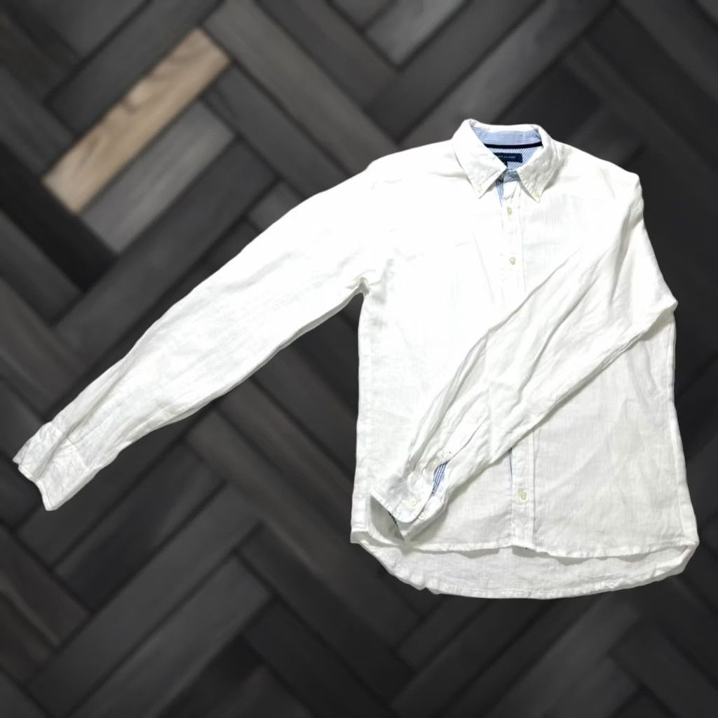 Tommy Hilfiger Tommy Hilfiger Follow Flag Detail Linen Relaxed Fit Shirt - Size M - White, Women Size M / US 6-8 / IT 42-44 - 1 Thumbnail