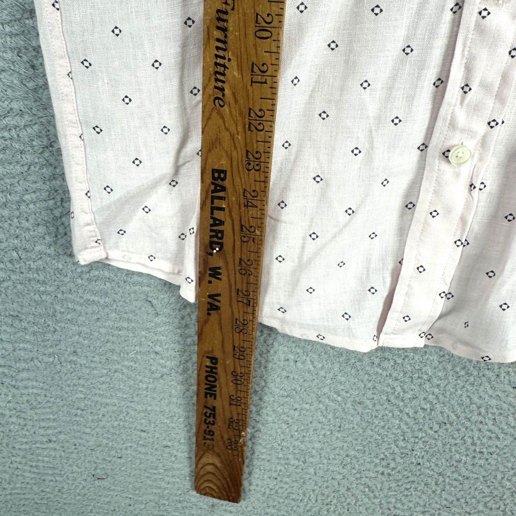 Abercrombie & Fitch Abercrombie & Fitch Shirt Mens Button-Down Geometric 100% Linen Light Pink Medium Long Sleeve Button-Up Collared Vintage? No (remove) Size US M / EU 48-50 / 2 - 7 Thumbnail