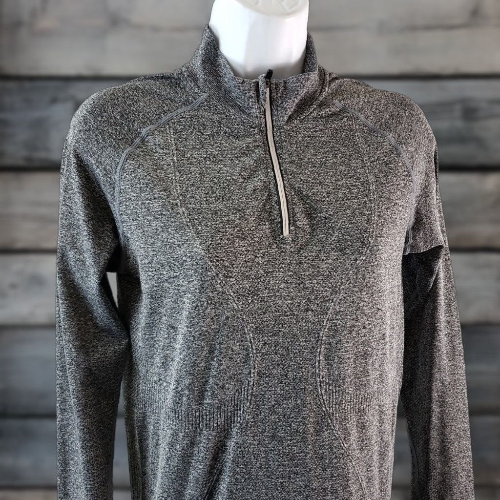 Vintage Zyia Womens 1/4 Zip Pullover Sz Medium Gray Long Sleeve Thumbholes Shirt Adult M Gray 1/4 Zip Zyia Pullover Womens M Gray Thumbholes Size M / US 6-8 / IT 42-44 - 1 Thumbnail