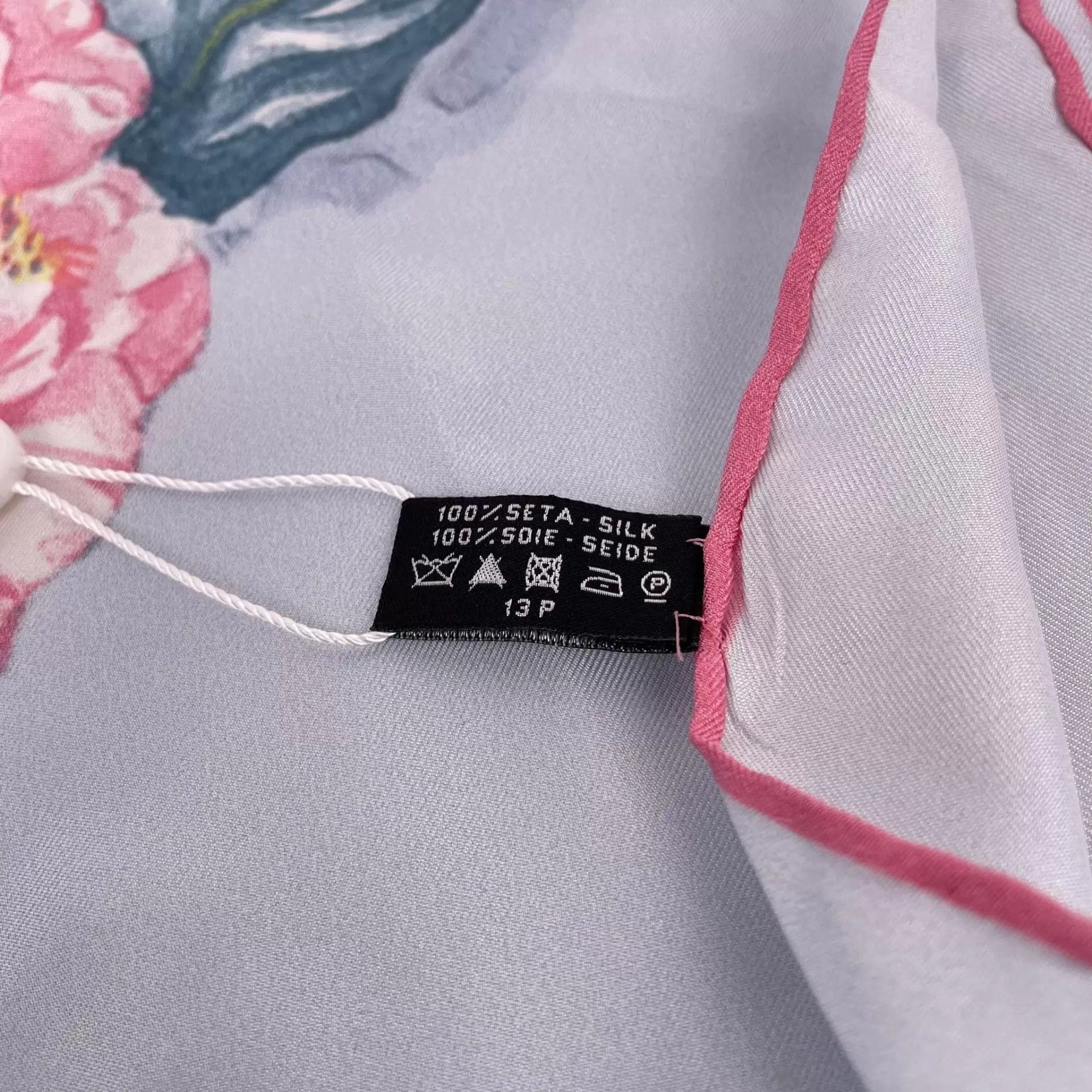 Chanel CHANEL silk scarf 260124TMJAB01 Size ONE SIZE - 4 Thumbnail