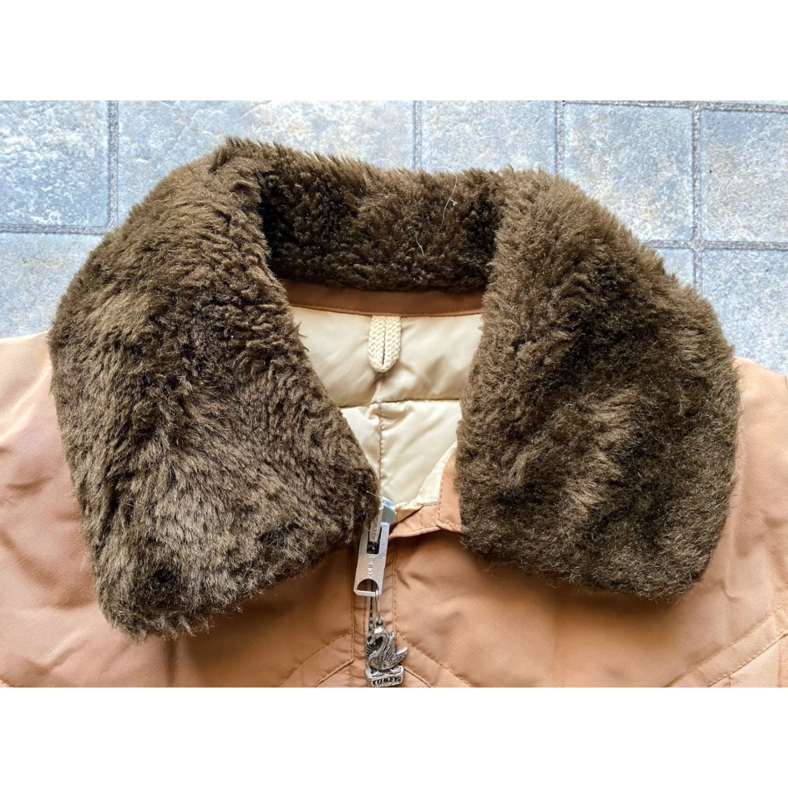 Vintage VINTAGE Comfy Seattle Quilt Jacket Coat Goose Down Mens S Talon Zipper 50s/60s Brown Size US S / EU 44-46 / 1 - 6 Thumbnail