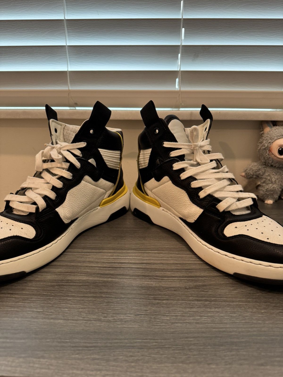 Givenchy Givenchy Wing high top sneakers Size US 9 / EU 42 - 3 Thumbnail