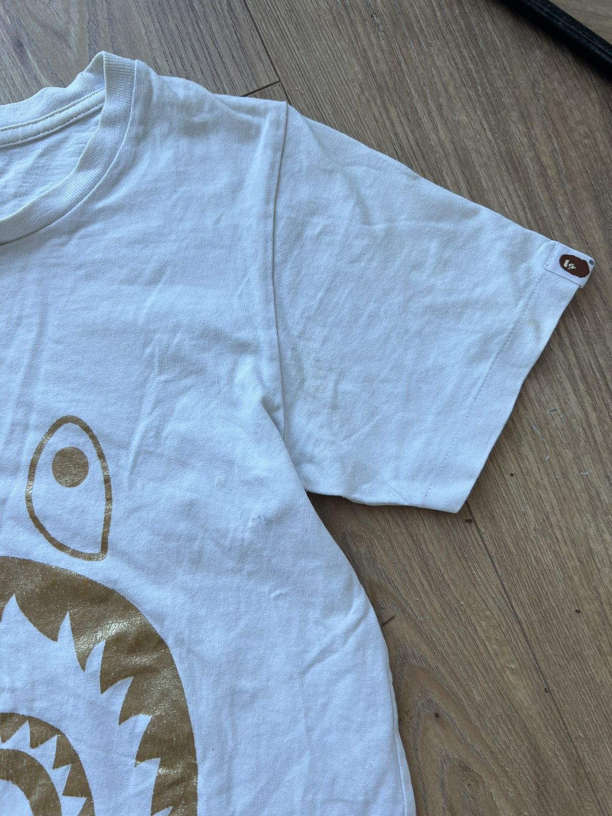 Bape BAPE LADIES SHARK JAWS TEE Size S / US 4 / IT 40 - 4 Thumbnail
