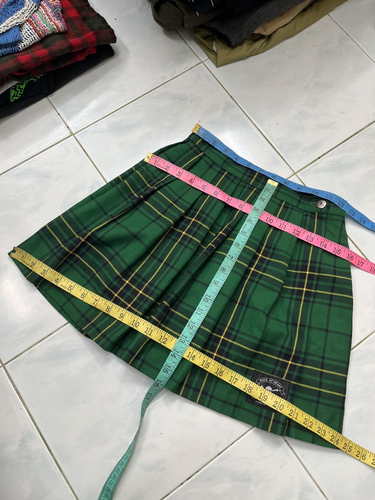 Seditionaries 🔥🔥🔥ARCHIVE SUPER LOVERS ROCK GREEN TARTAN PUNK SKIRTS Size 25" / US 0 / IT 36 - 12 Thumbnail