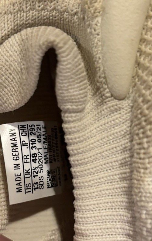 Yeezy Adidas Yeezy 450 Cloud White Size US 13 / EU 46 - 6 Thumbnail