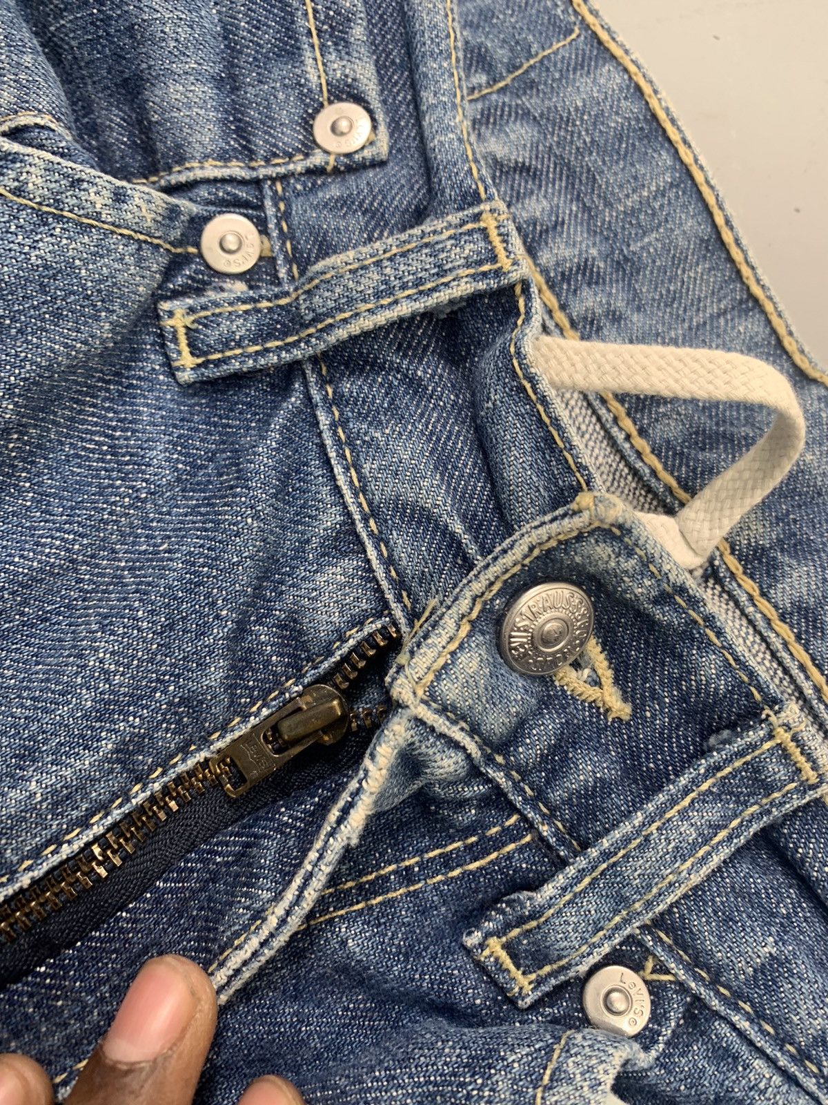 Levi's Vintage Levi’s engineer jeans Size US 32 / EU 48 - 6 Thumbnail