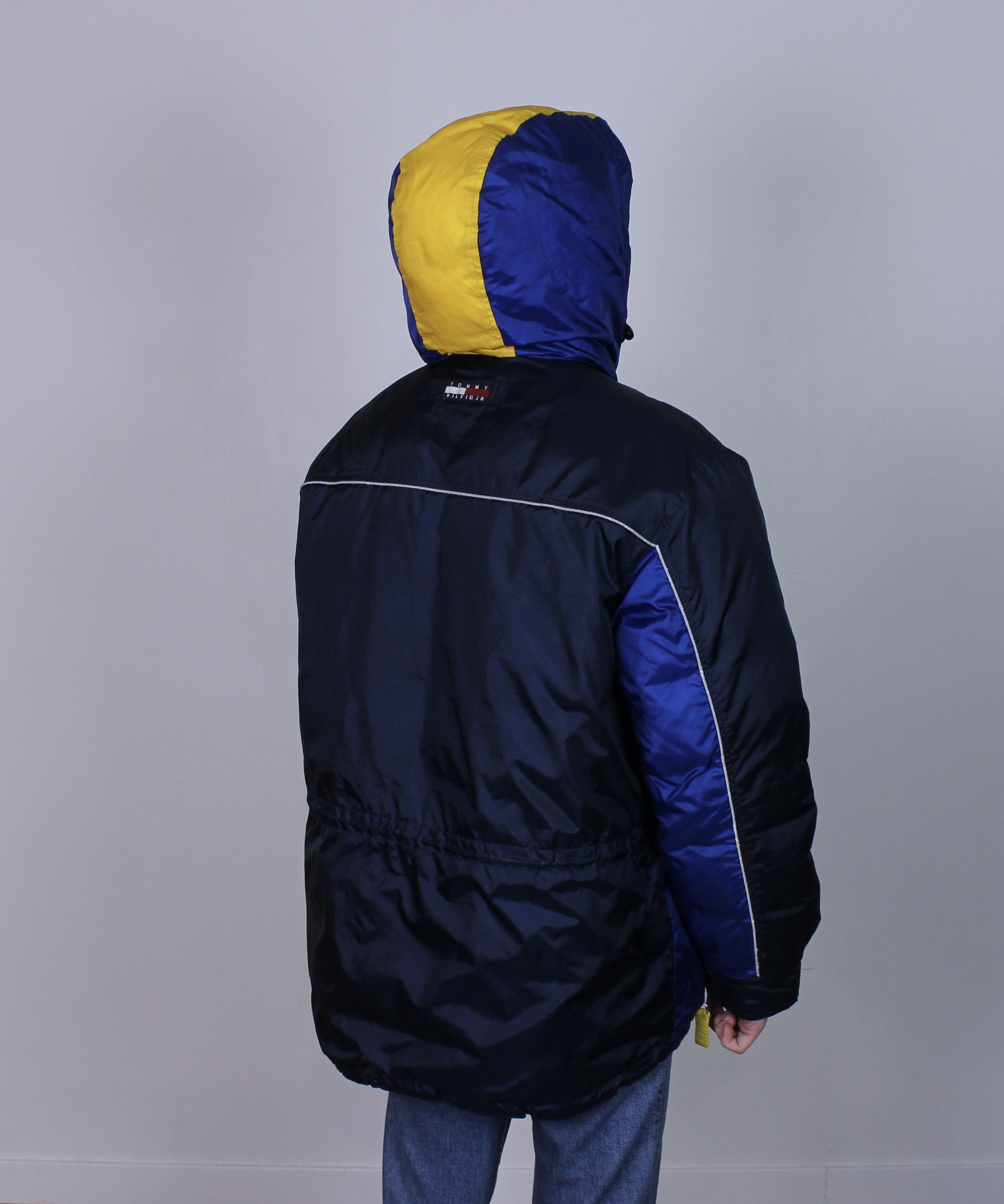 Tommy Hilfiger Tommy Hilfiger heavy vintage jacket rare S M multi Size US M / EU 48-50 / 2 - 12 Thumbnail