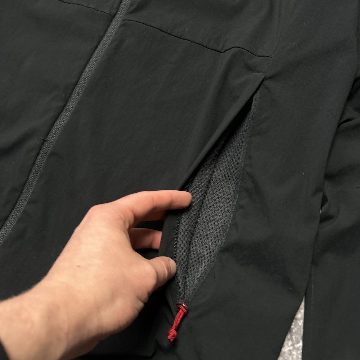 Berghaus Mens Berghaus Atom Zip Outdoor Gorpcore Jacket Size XL Size US XL / EU 56 / 4 - 5 Thumbnail