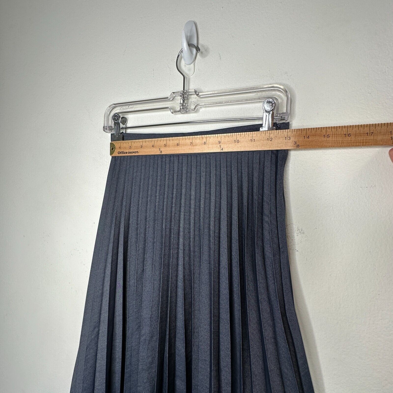 Zara Zara Dark Blue Box Pleat Denim Look Midi Skirt Side Zip XS Size 25" / US 0 / IT 36 - 9 Thumbnail