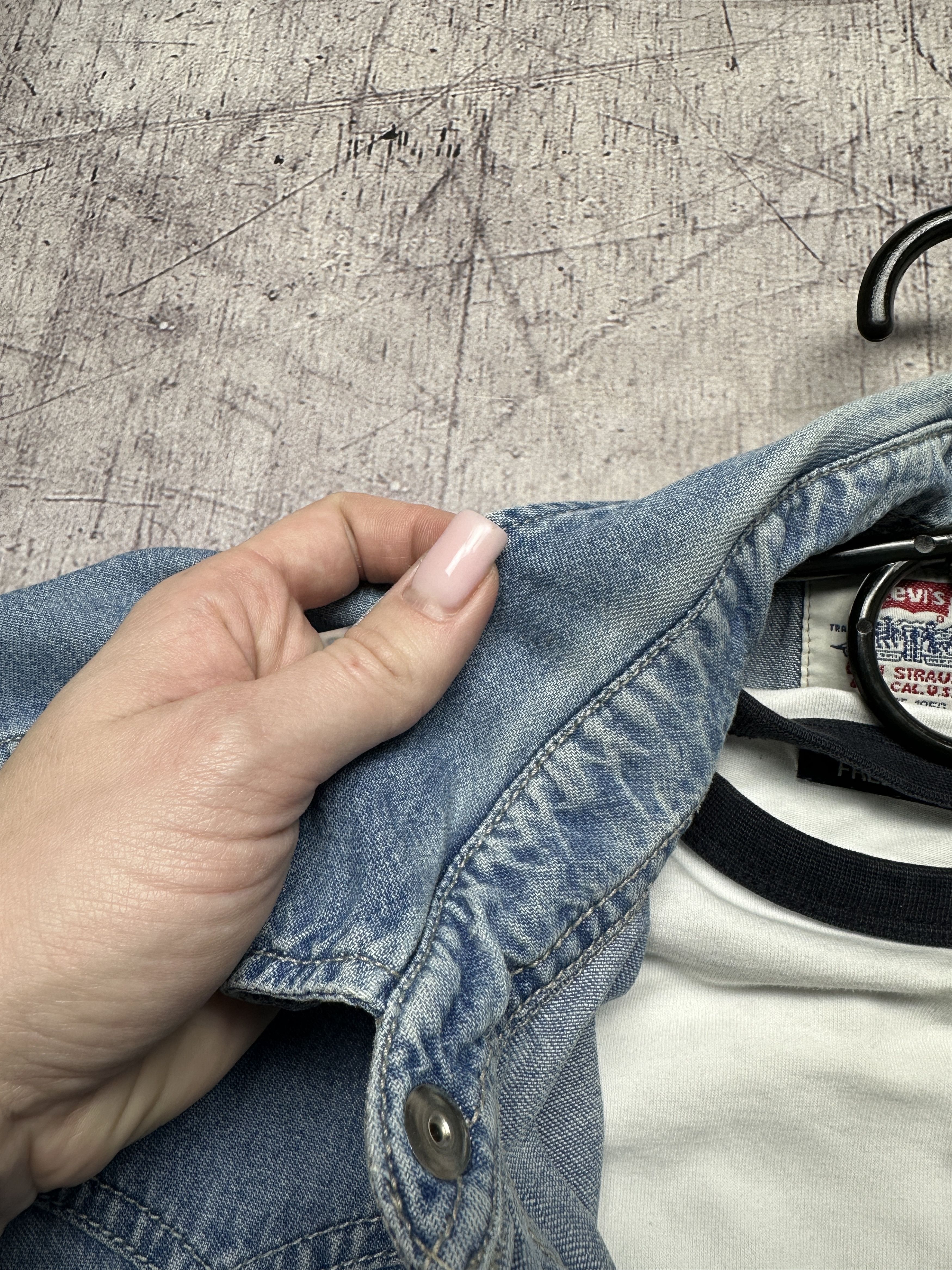 Levi's Levi's Vintage Mens Denim Shirt Size US L / EU 52-54 / 3 - 5 Thumbnail