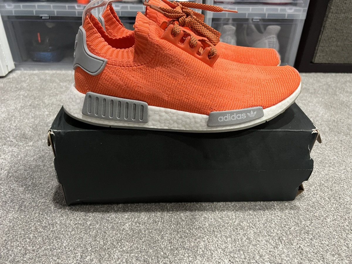 Adidas Adidas NMD R1 Primeknit Trace Orange Size US 10 / EU 43 - 1 Thumbnail