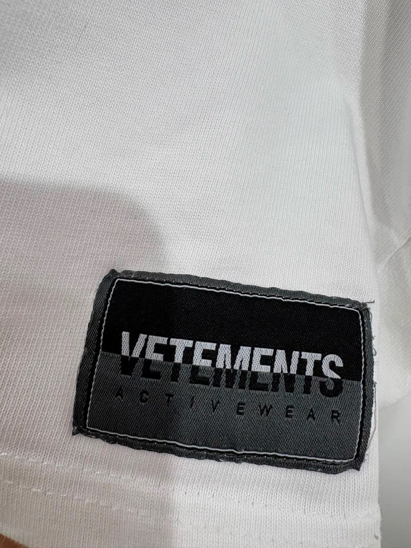Vetements VETEMENTS White Oversize Short Sleeve Tee K29 Size US M / EU 48-50 / 2 - 3 Thumbnail