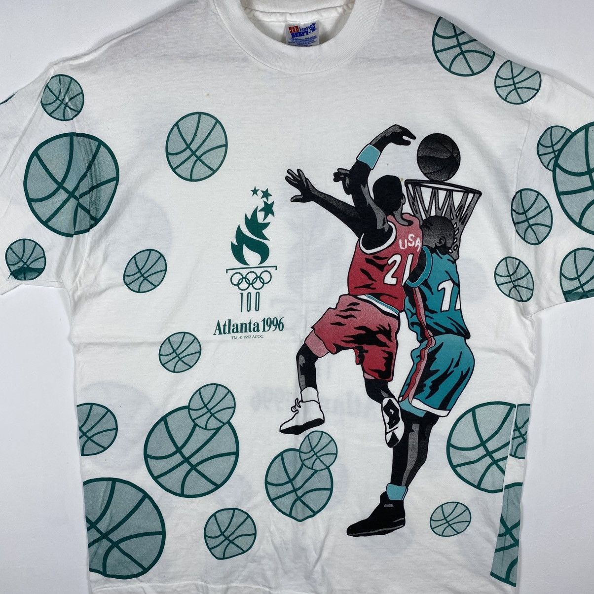 USA Olympics × Vintage Vintage 90's ATLANTA 1996 OLYMPICS Basketball Full Print Tee Size US XL / EU 56 / 4 - 3 Thumbnail