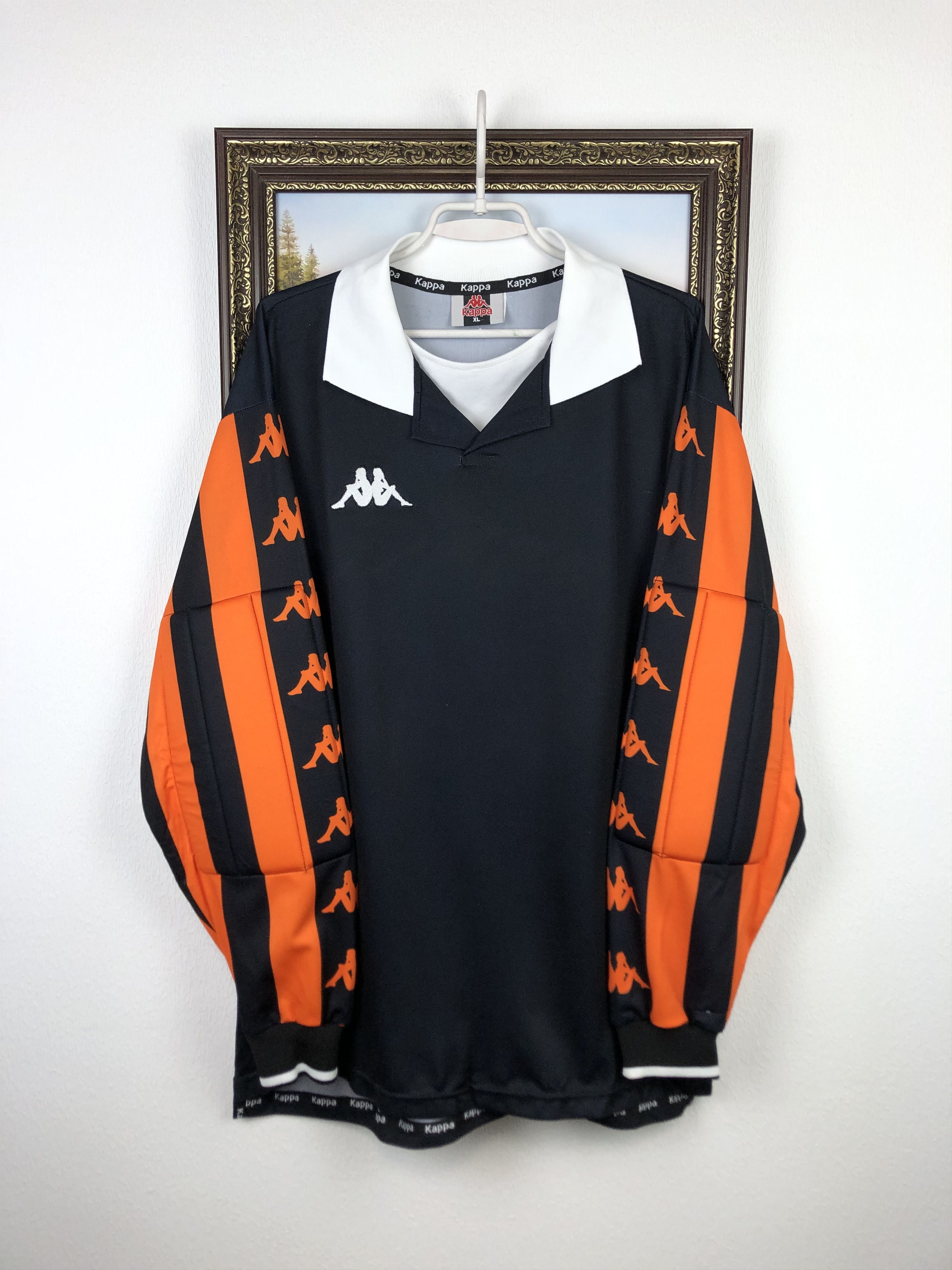 Kappa × Vintage Vintage St Pauli Template Goalkeeper Football Shirt Tee Size US XL / EU 56 / 4 - 1 Thumbnail